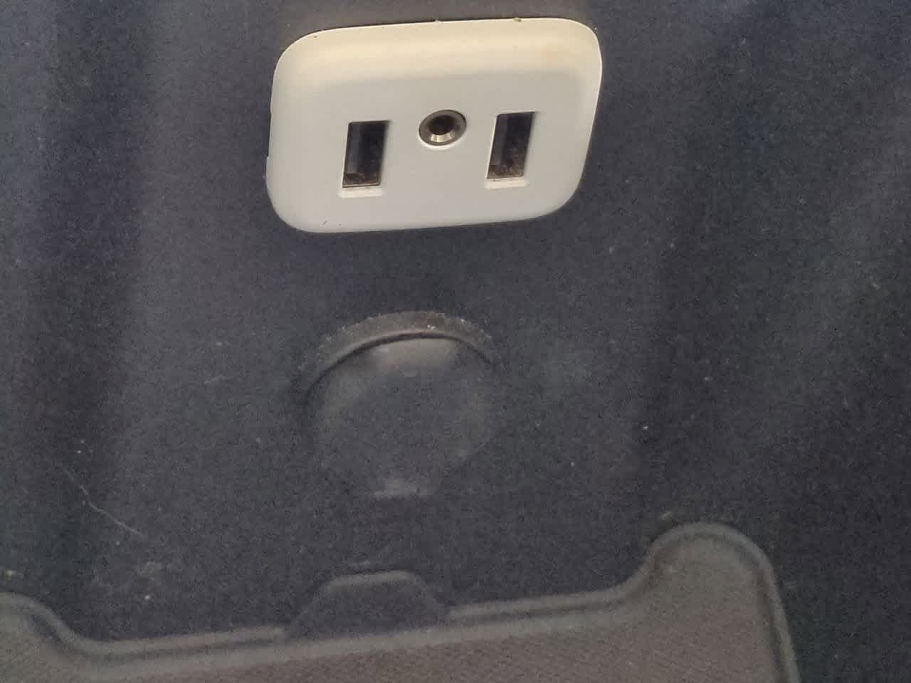 Thumbnail: 2017 Buick Envision - 28