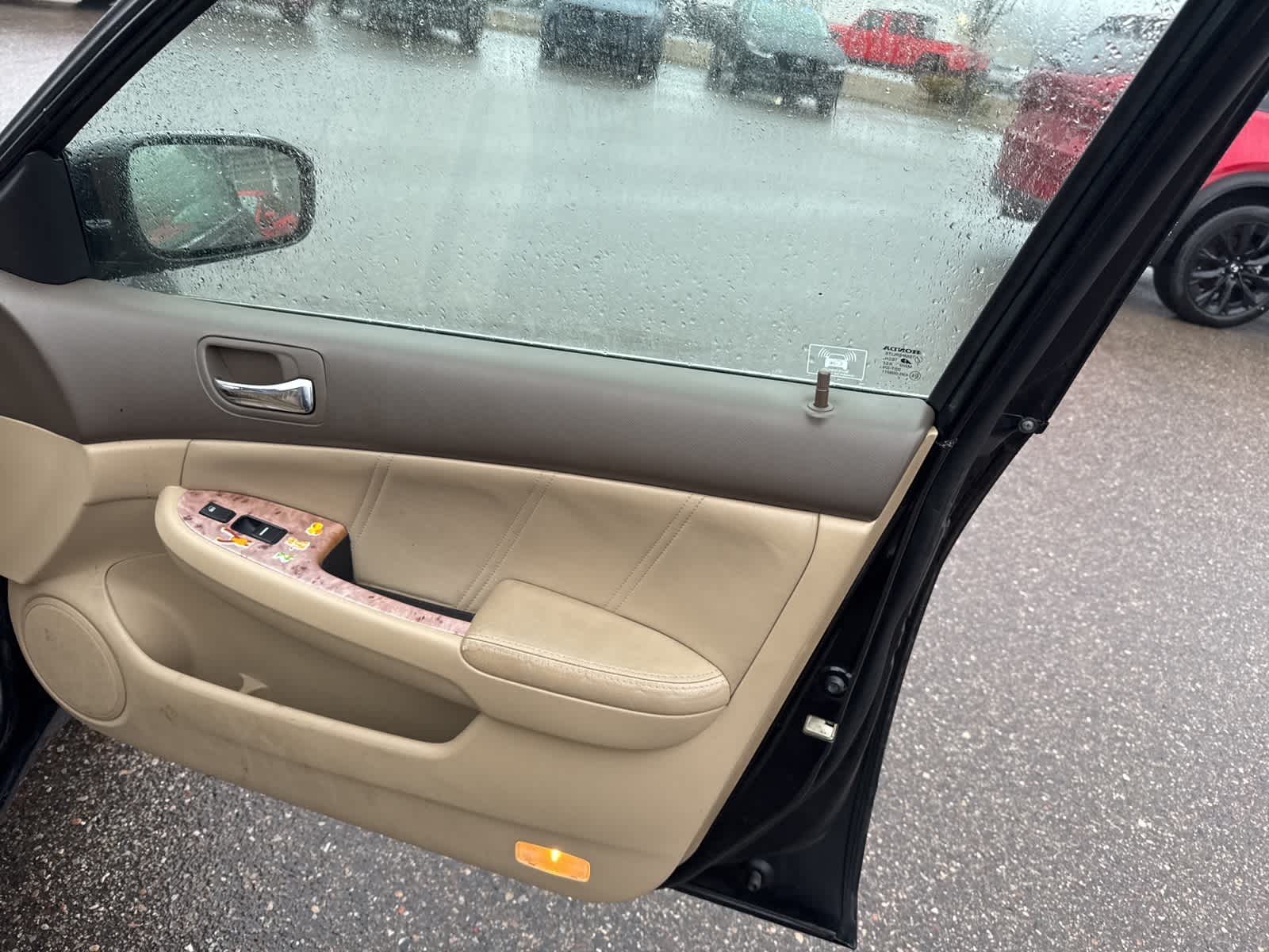 Thumbnail: 2003 Honda Accord - 25