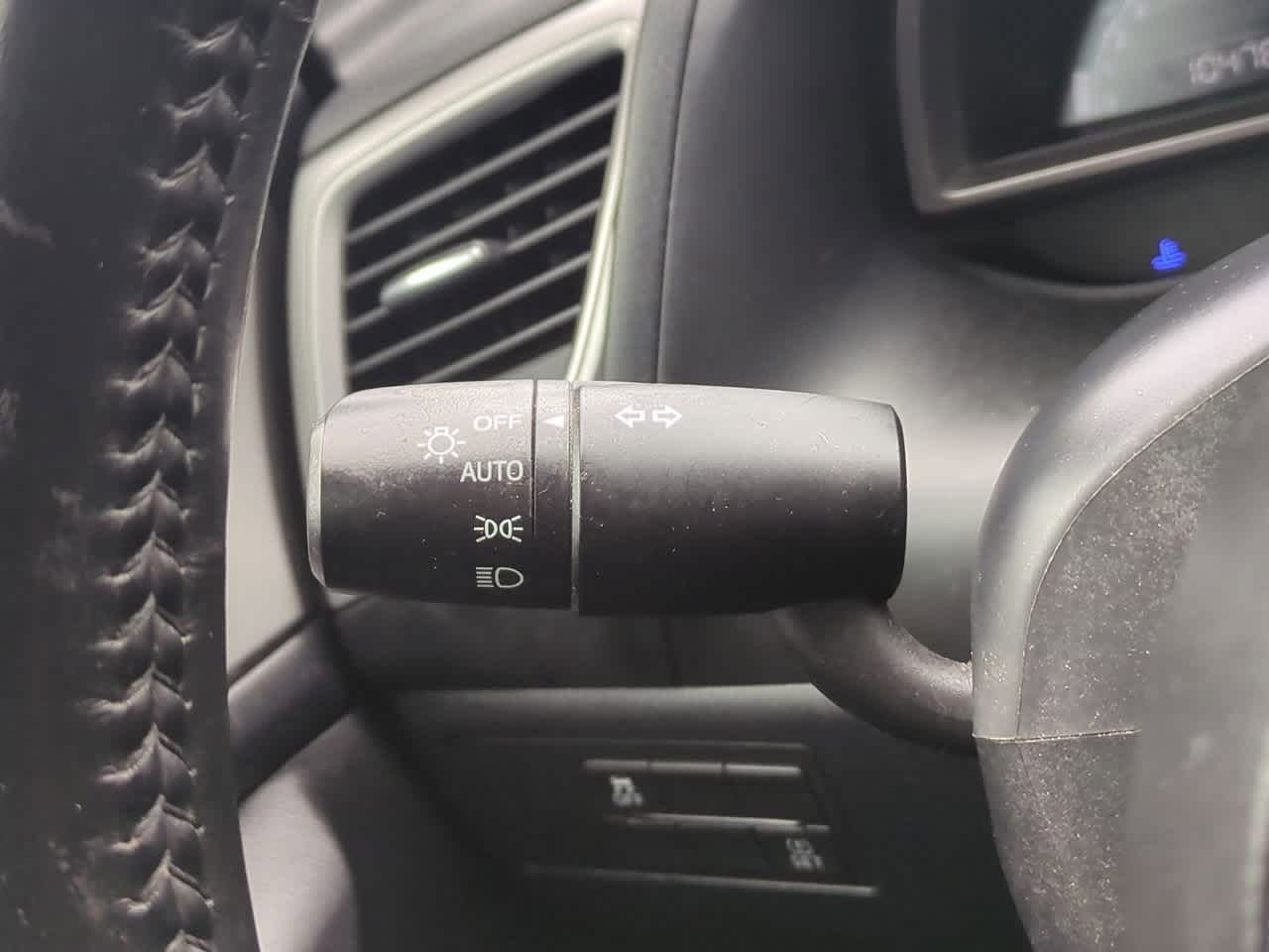 Thumbnail: 2018 Mazda Mazda3 - 27