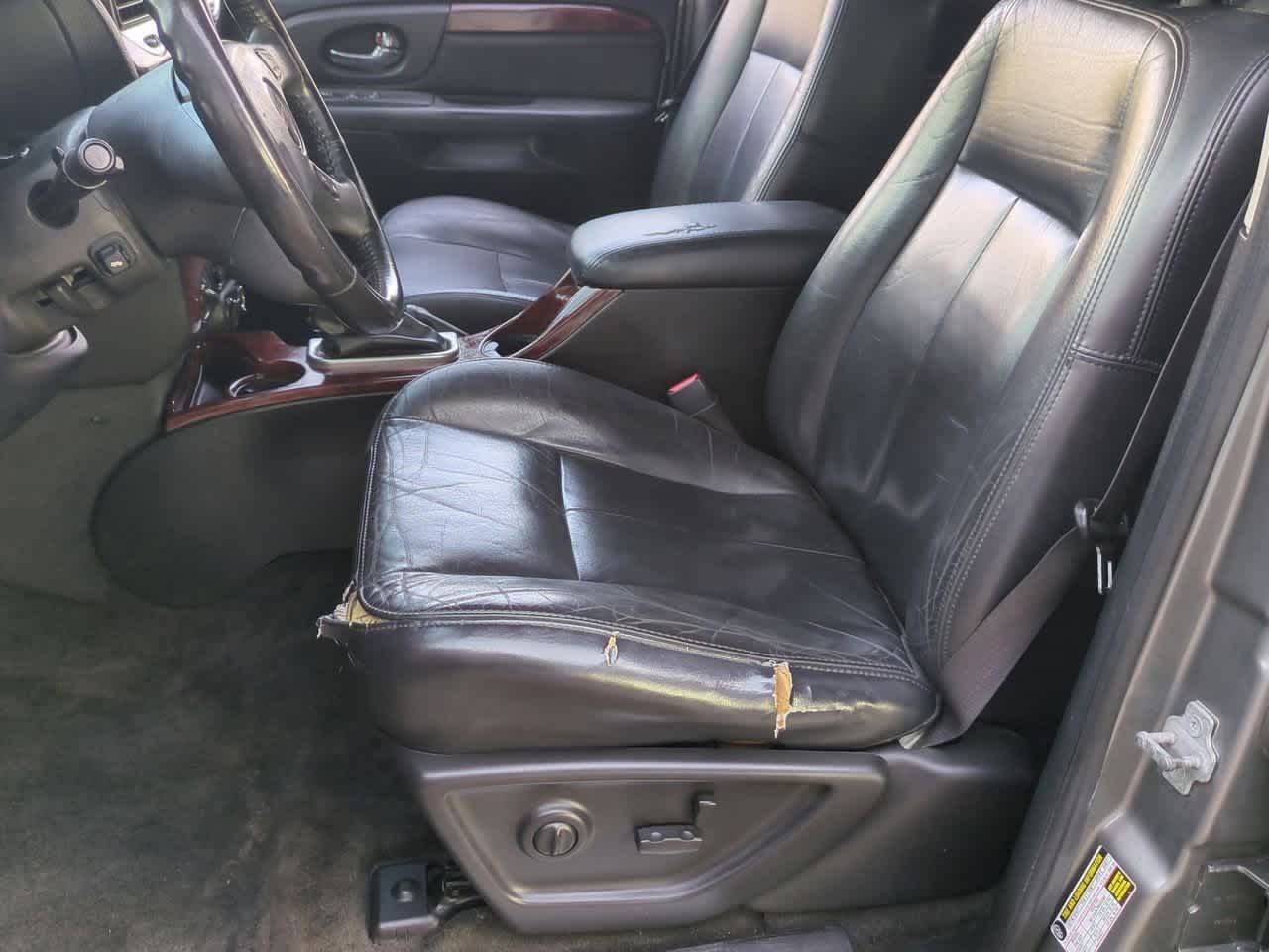 Thumbnail: 2005 GMC Envoy - 15