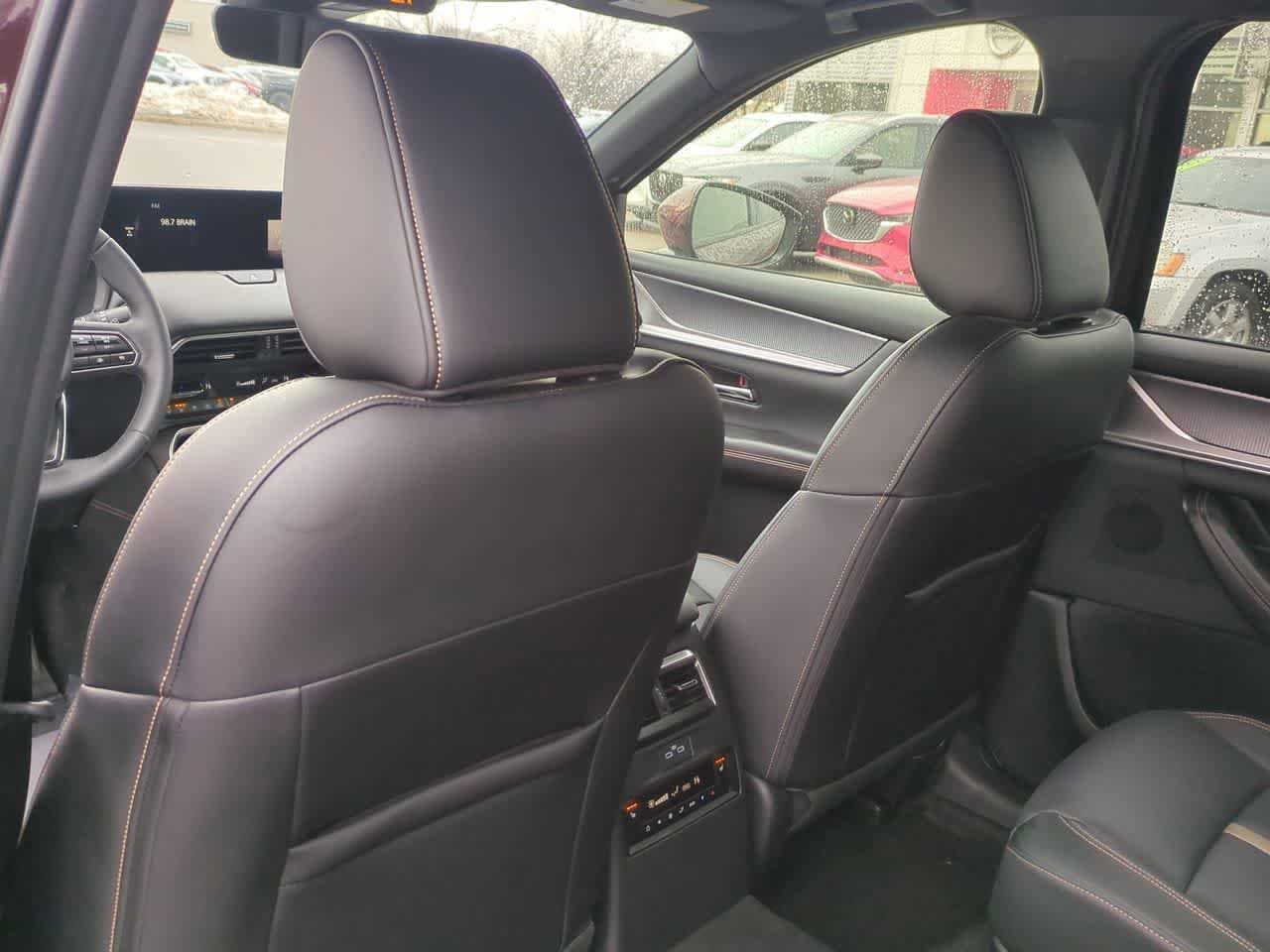 Thumbnail: 2026 Mazda CX-90 - 17