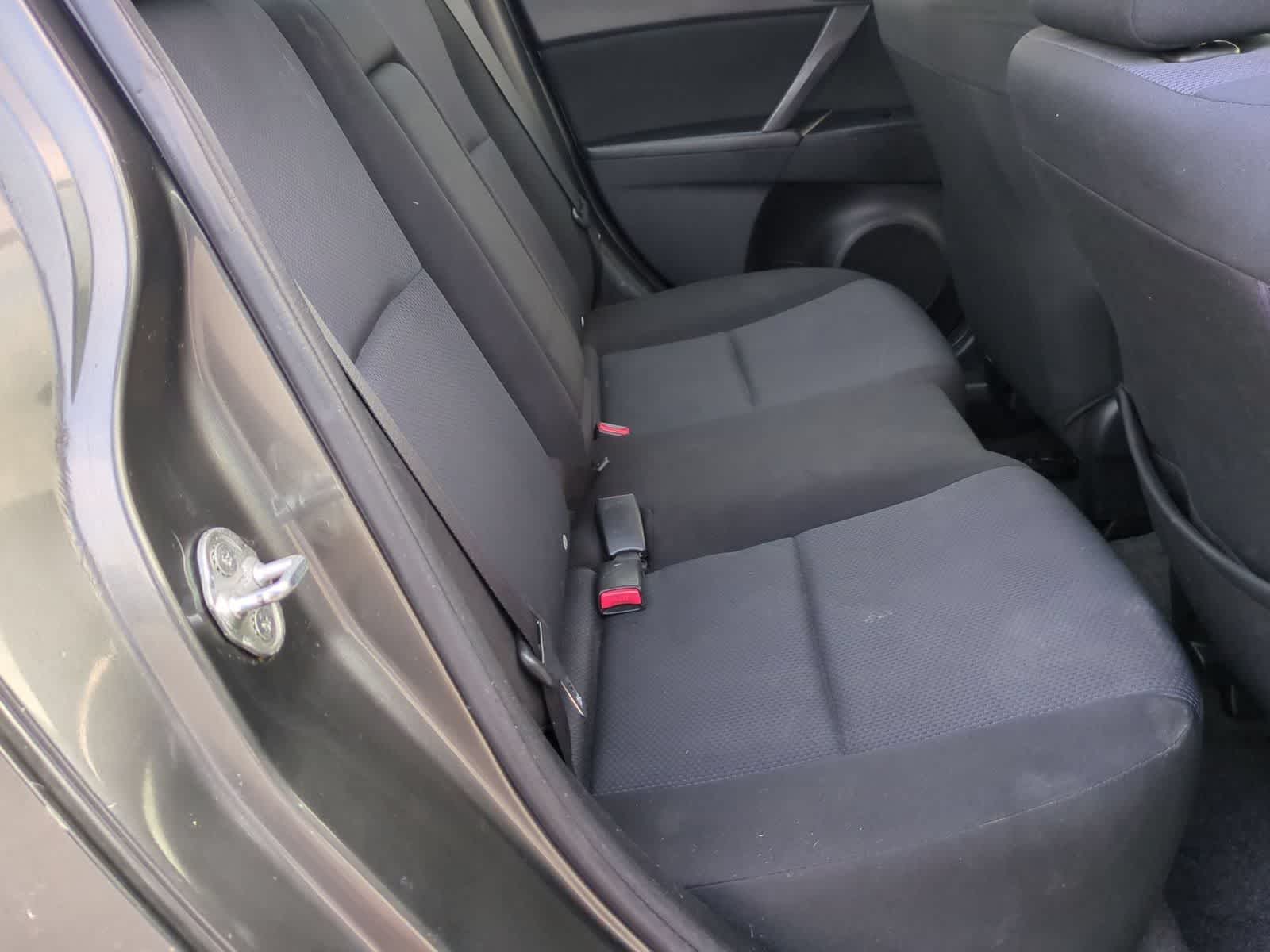 2011 Mazda MAZDA3 i Touring - Photo 20