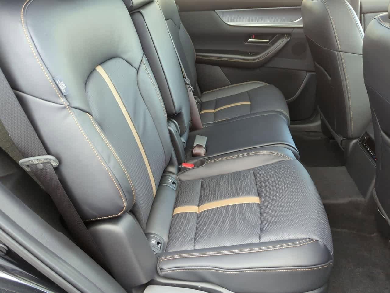 Thumbnail: 2025 Mazda CX-70 - 19