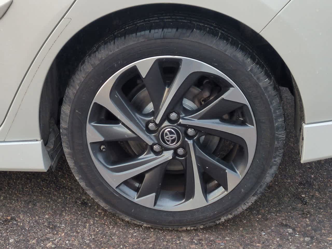 Thumbnail: 2017 Toyota Corolla iM - 13