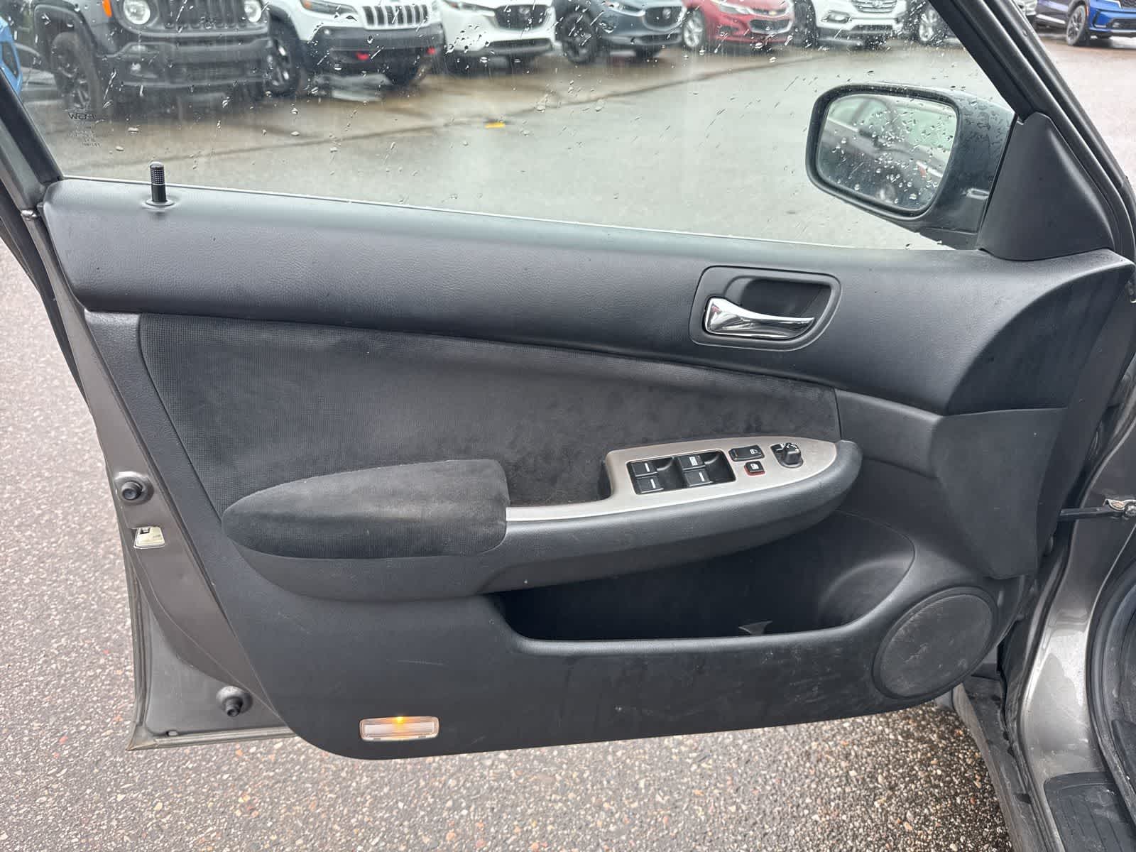 Thumbnail: 2006 Honda Accord - 15