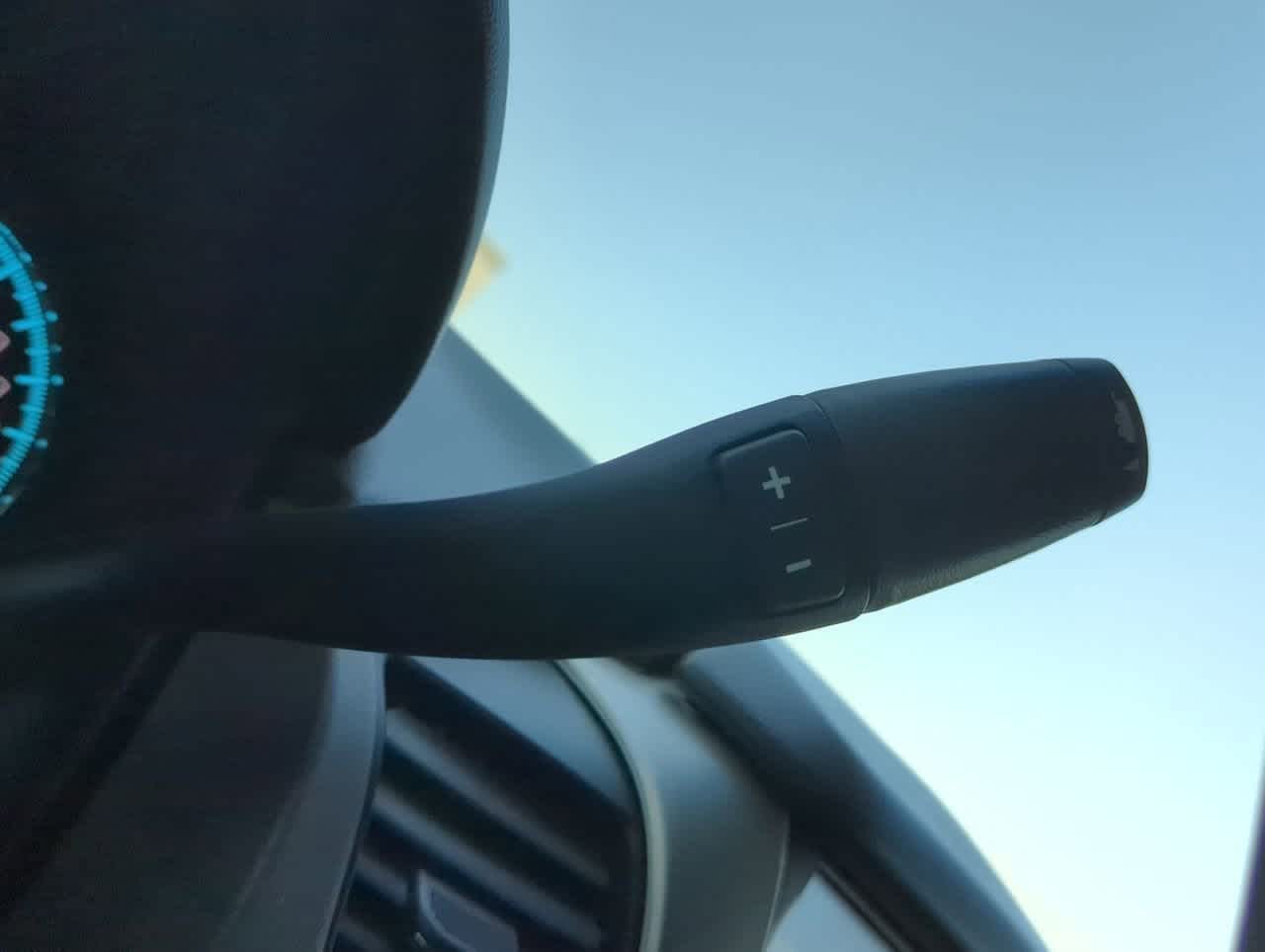 Thumbnail: 2018 GMC Yukon XL - 33