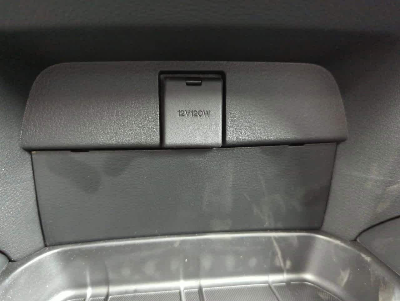 Thumbnail: 2025 Mazda CX-50 - 30