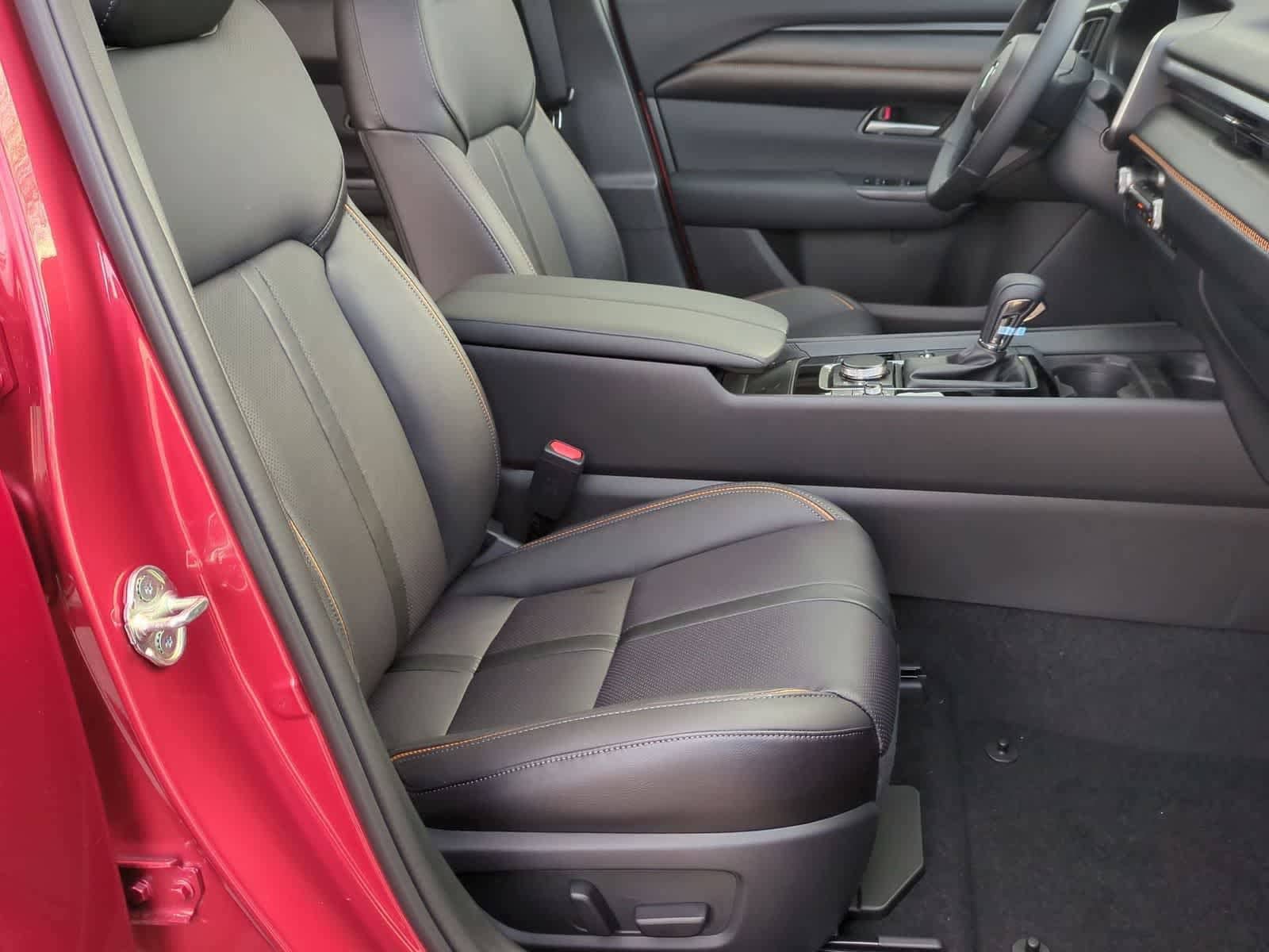 Thumbnail: 2026 Mazda CX-50 - 22