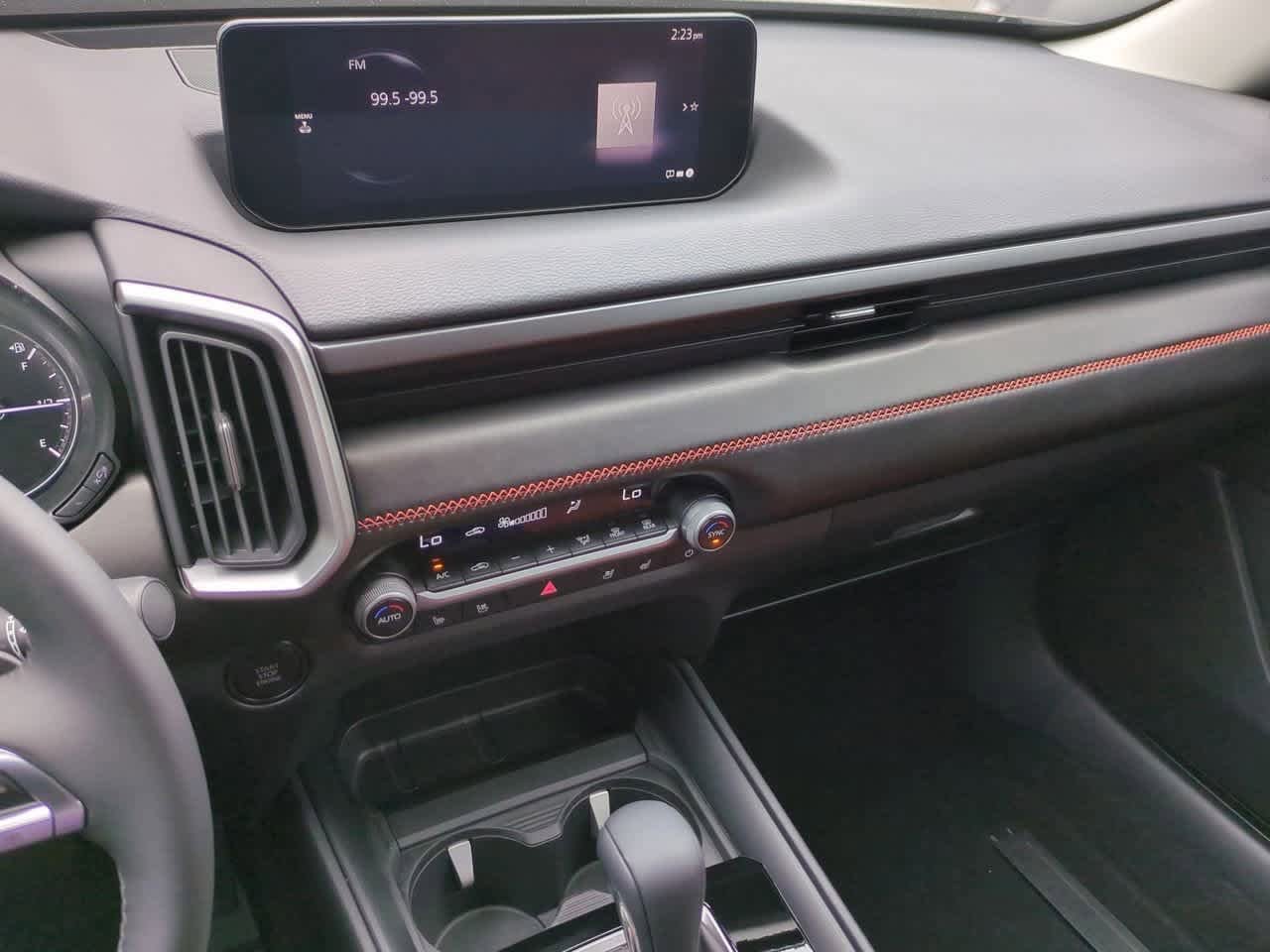 Thumbnail: 2025 Mazda CX-50 - 27