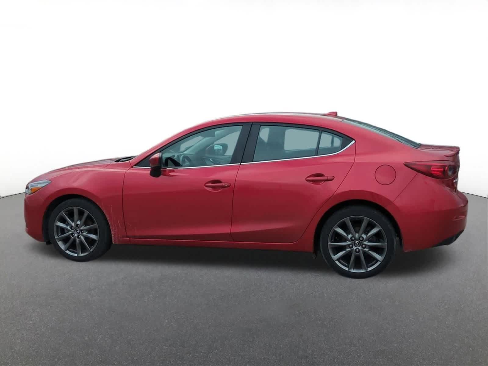 Thumbnail: 2018 Mazda Mazda3 - 3