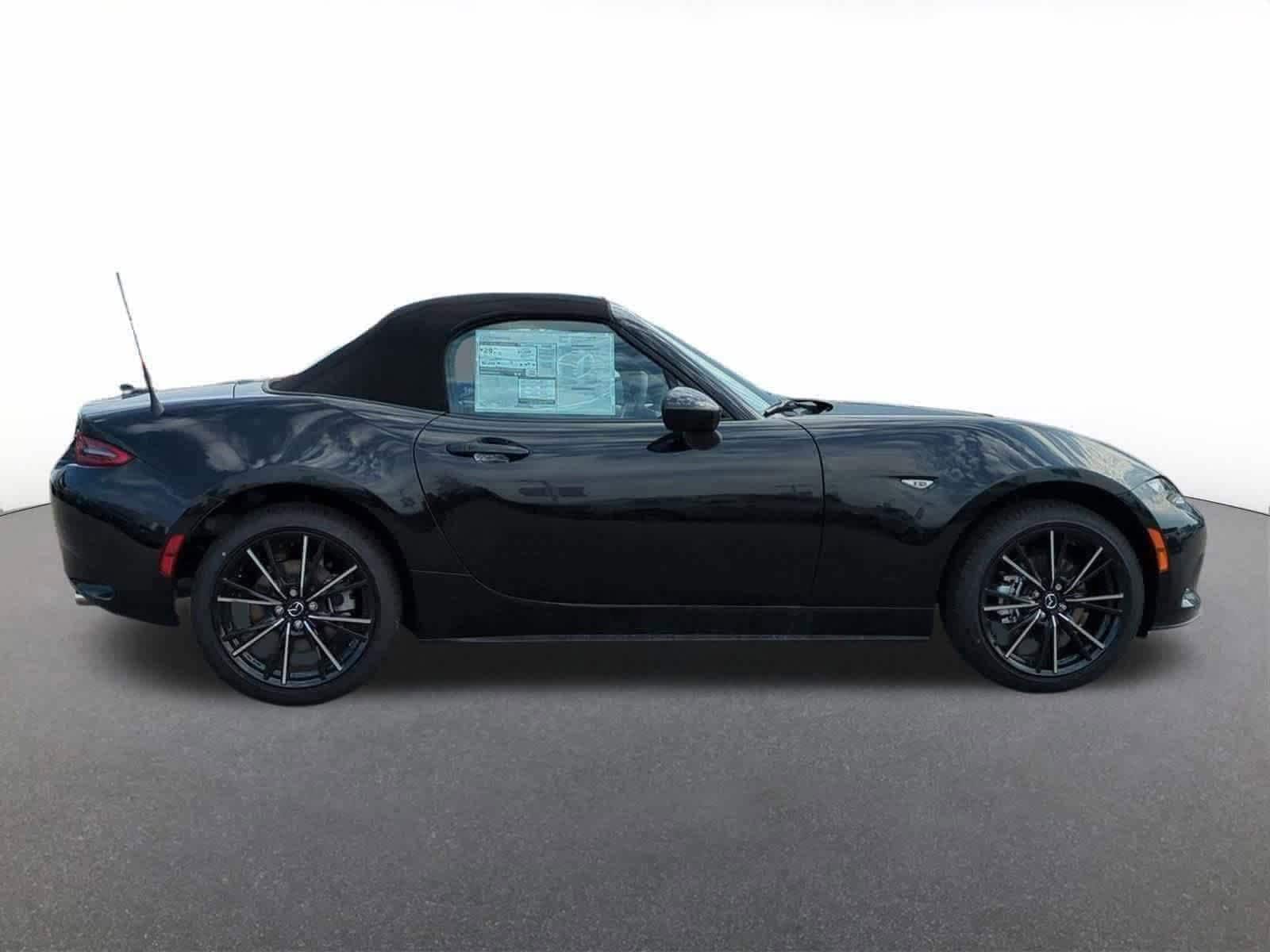 Thumbnail: 2025 Mazda MX-5 Miata - 5