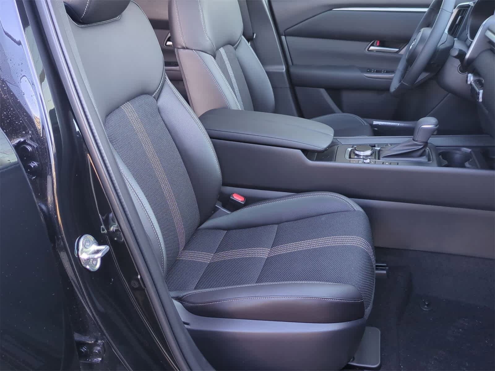 Thumbnail: 2026 Mazda CX-50 - 22