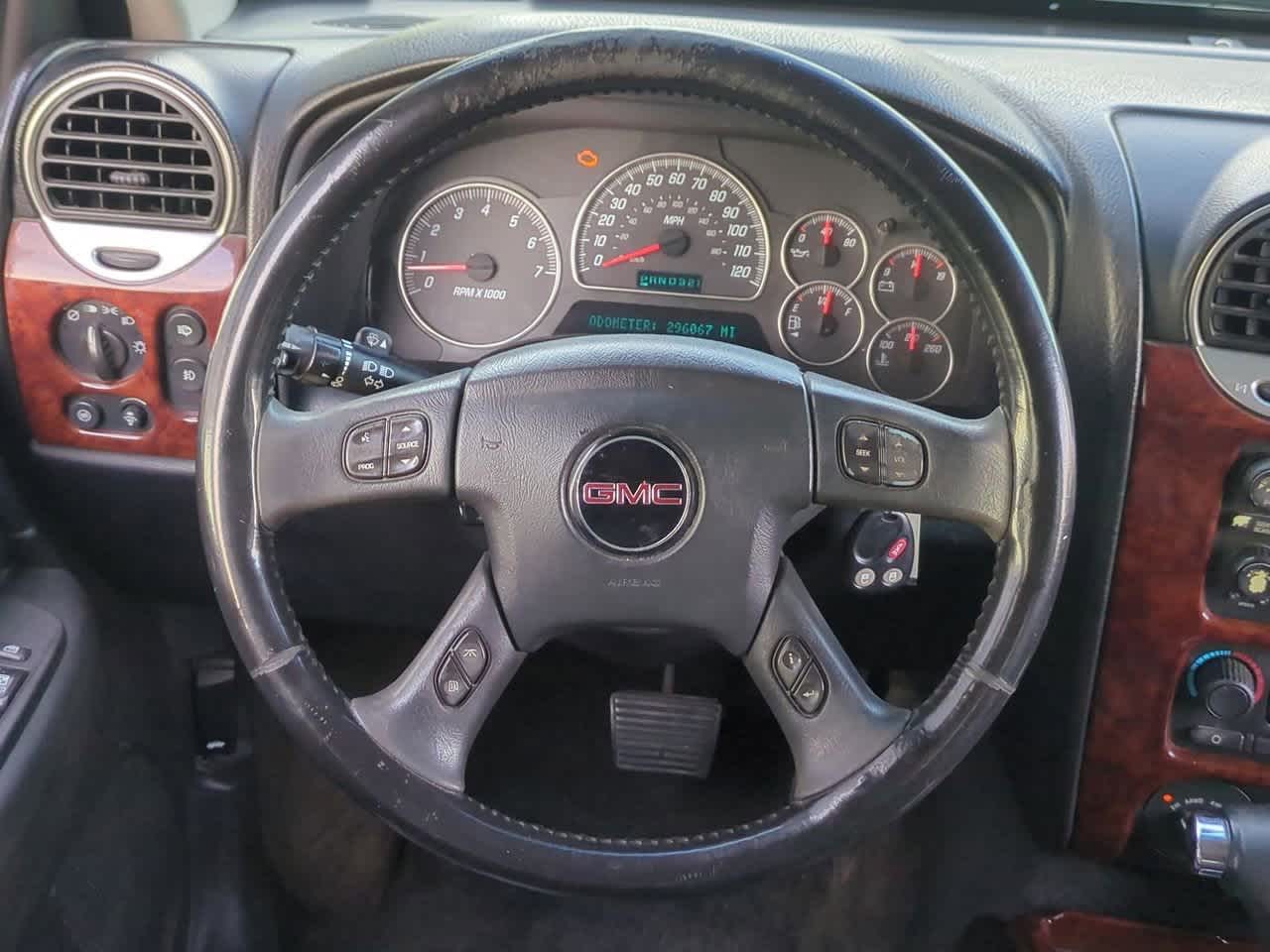 Thumbnail: 2005 GMC Envoy - 23