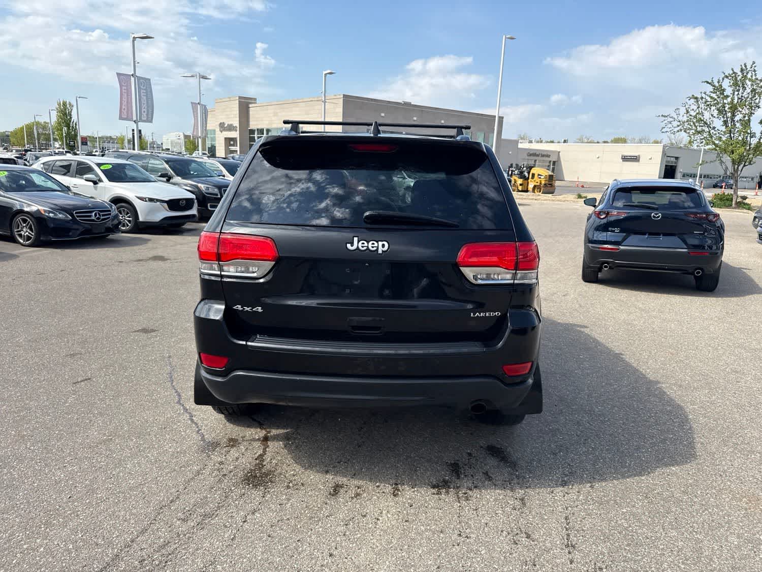 Thumbnail: 2015 Jeep Grand Cherokee - 6