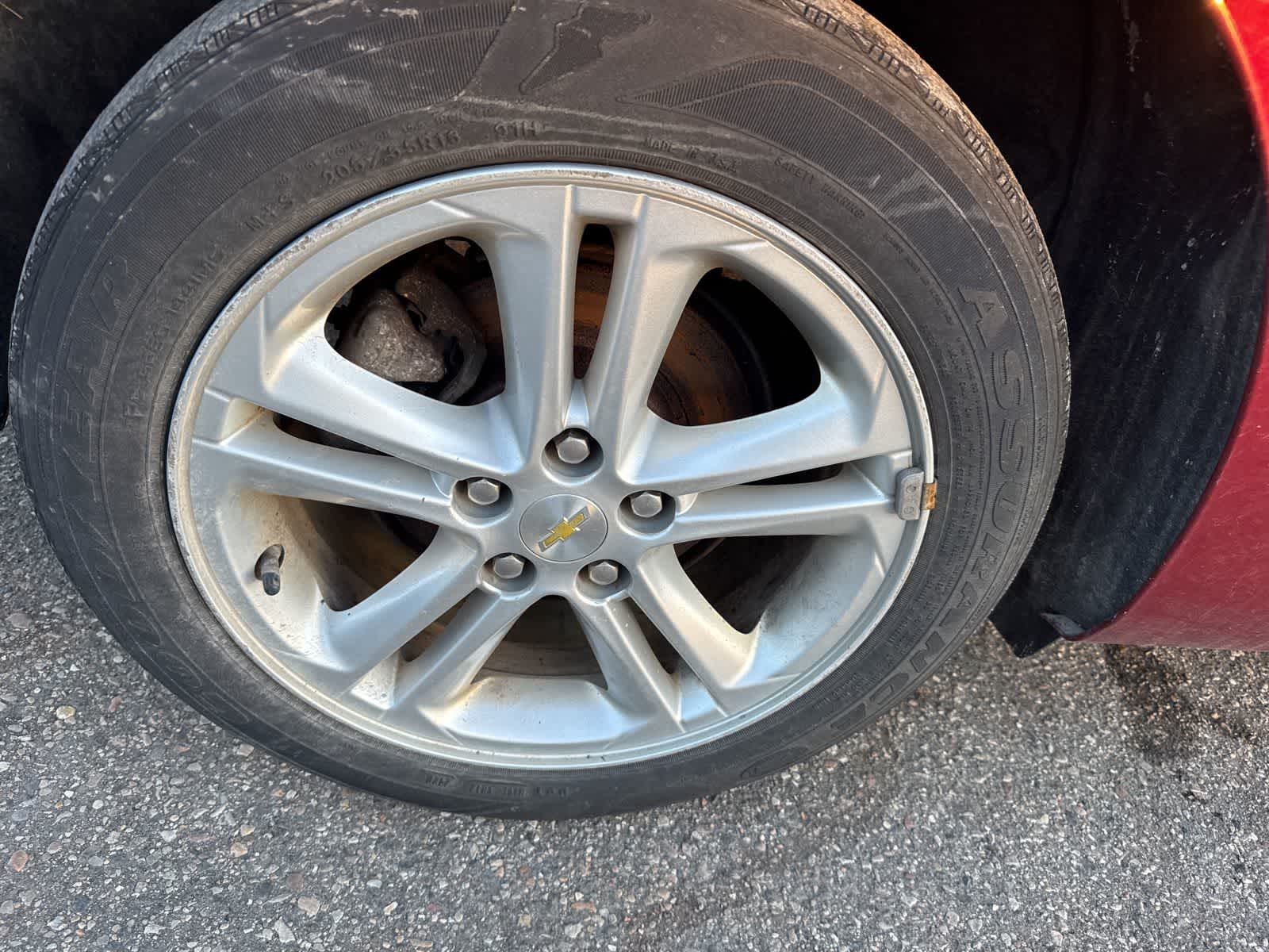 Thumbnail: 2017 Chevrolet Cruze - 11