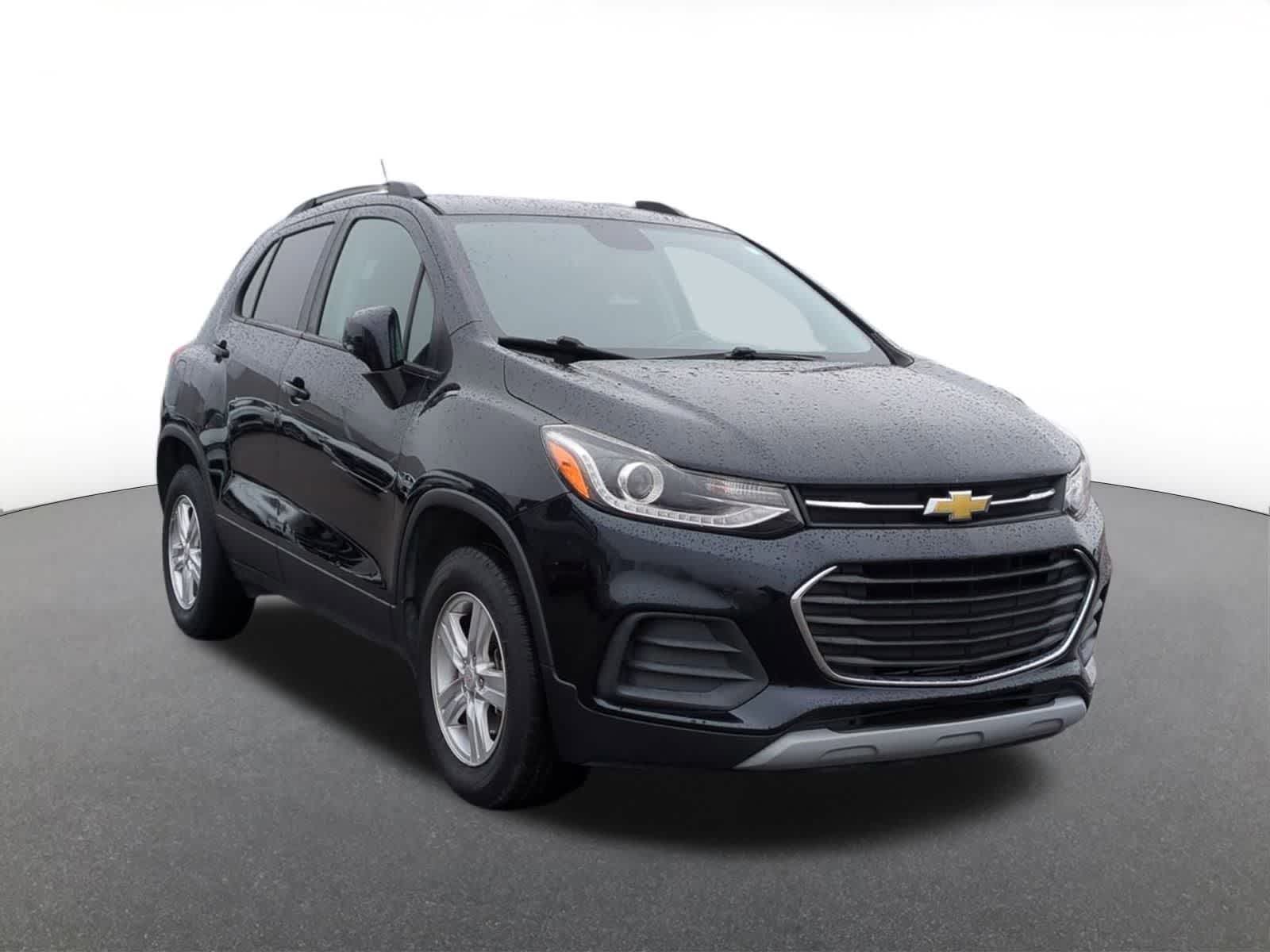 Thumbnail: 2022 Chevrolet Trax - 8