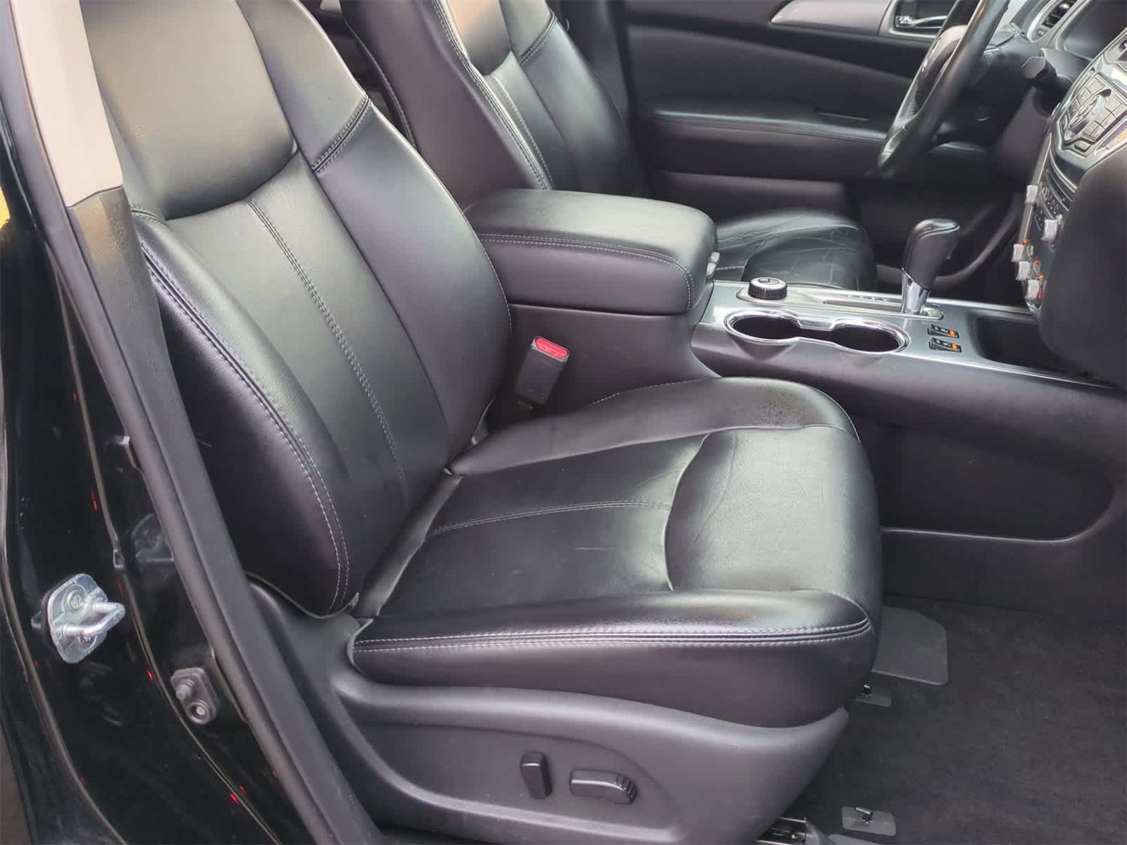 Thumbnail: 2018 Nissan Pathfinder - 23