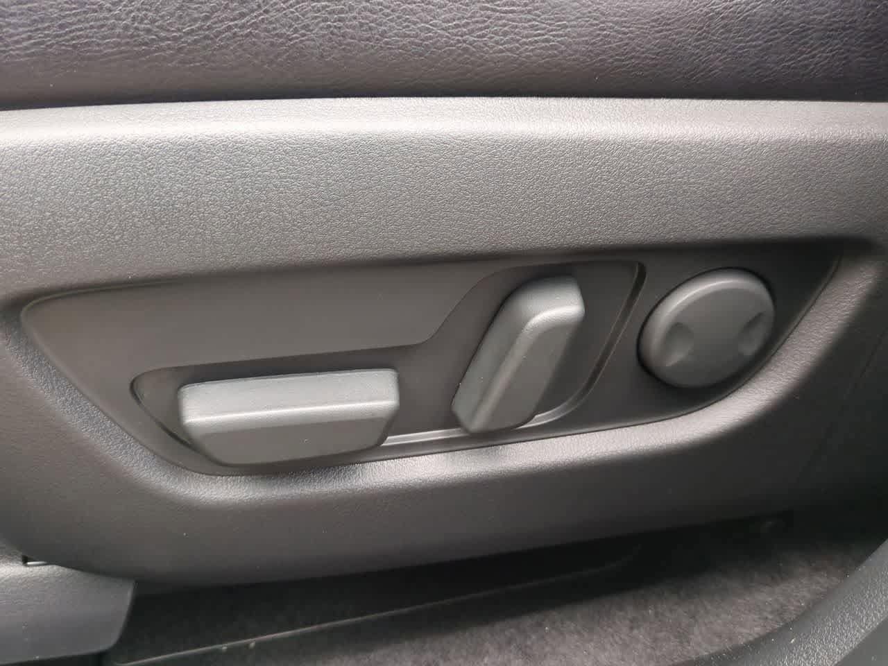 Thumbnail: 2026 Mazda CX-90 - 16