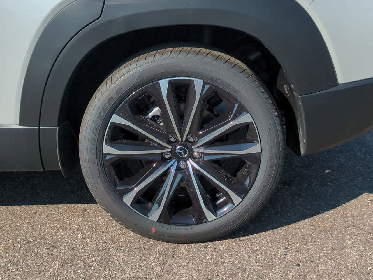 Thumbnail: 2025 Mazda CX-50 - 12