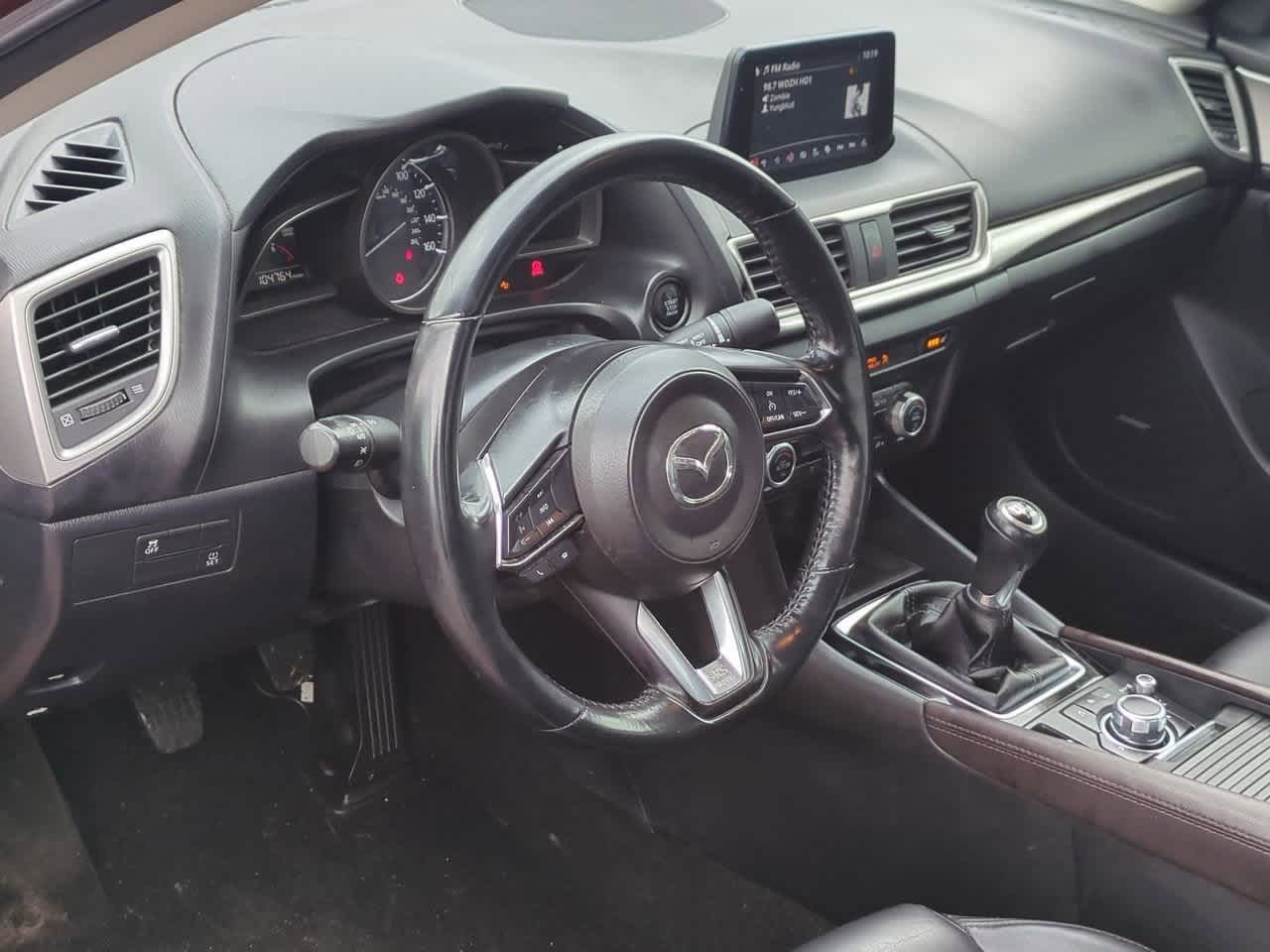 Thumbnail: 2018 Mazda Mazda3 - 2