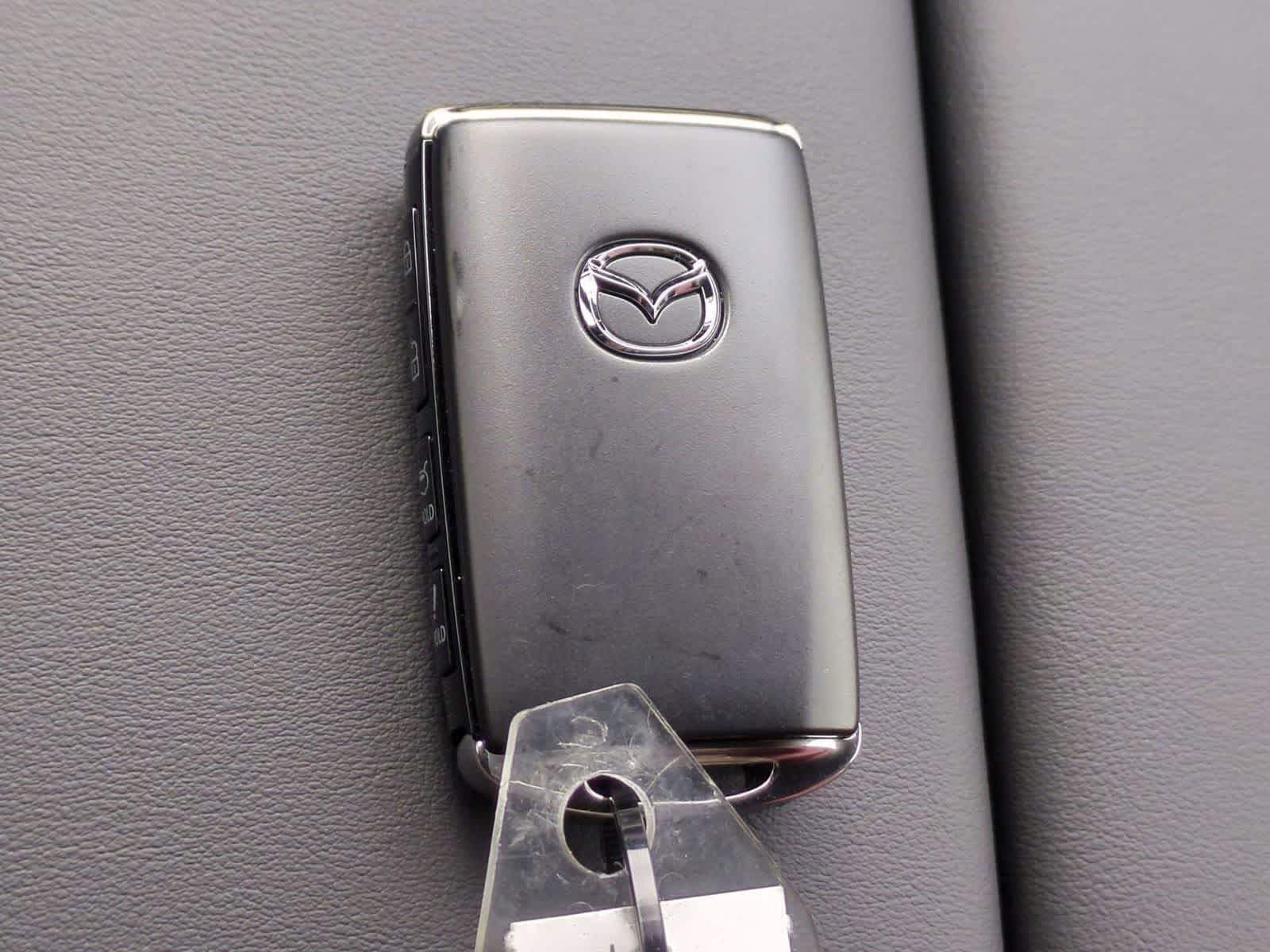 Thumbnail: 2026 Mazda CX-70 - 35