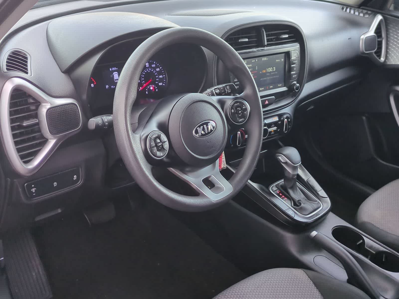 2021 Kia Soul LX - Photo 2
