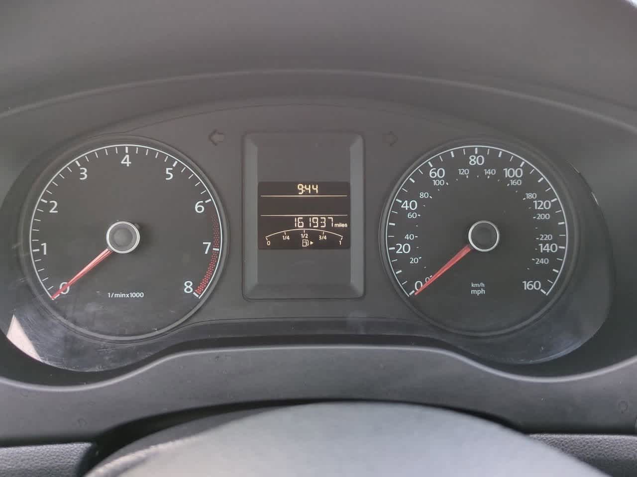 Thumbnail: 2013 Volkswagen Jetta - 26