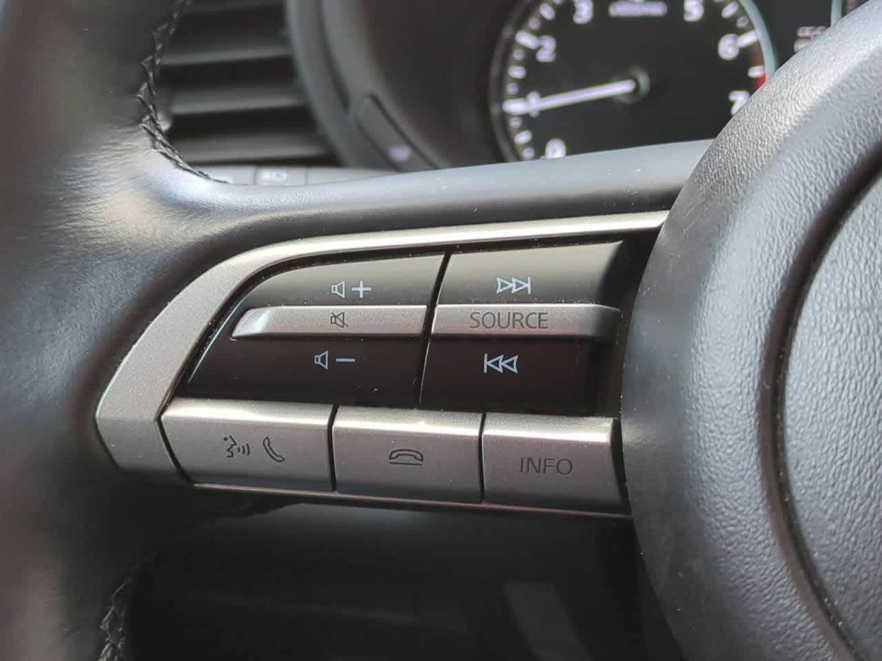 Thumbnail: 2022 Mazda CX-30 - 21