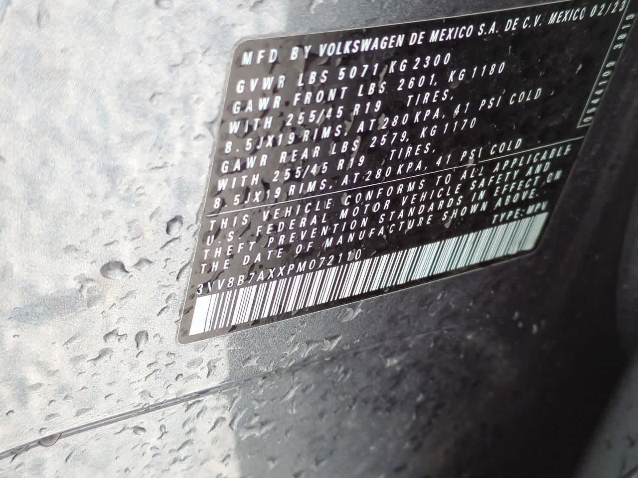 Thumbnail: 2023 Volkswagen Tiguan - 34