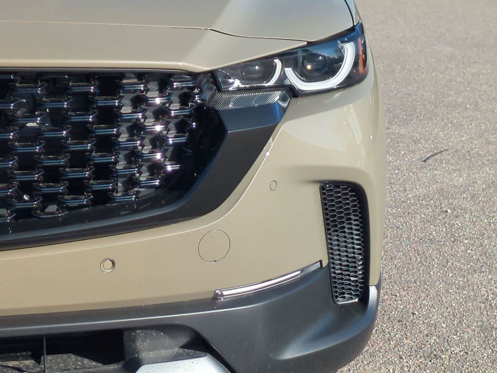 Thumbnail: 2026 Mazda CX-50 - 10