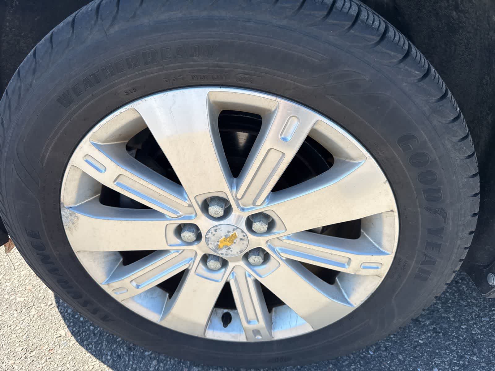 Thumbnail: 2011 Chevrolet Equinox - 9