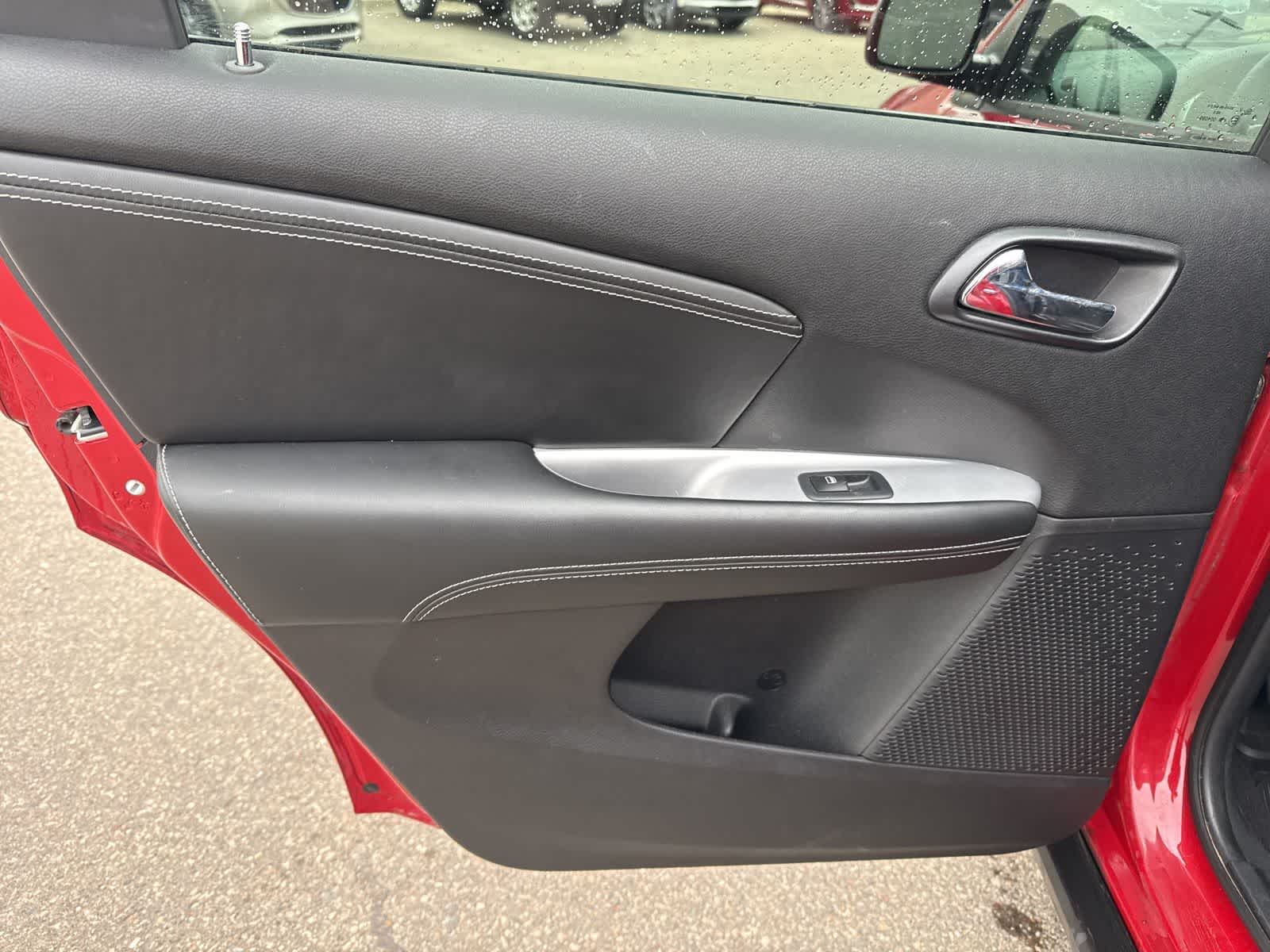 Thumbnail: 2012 Dodge Journey - 18