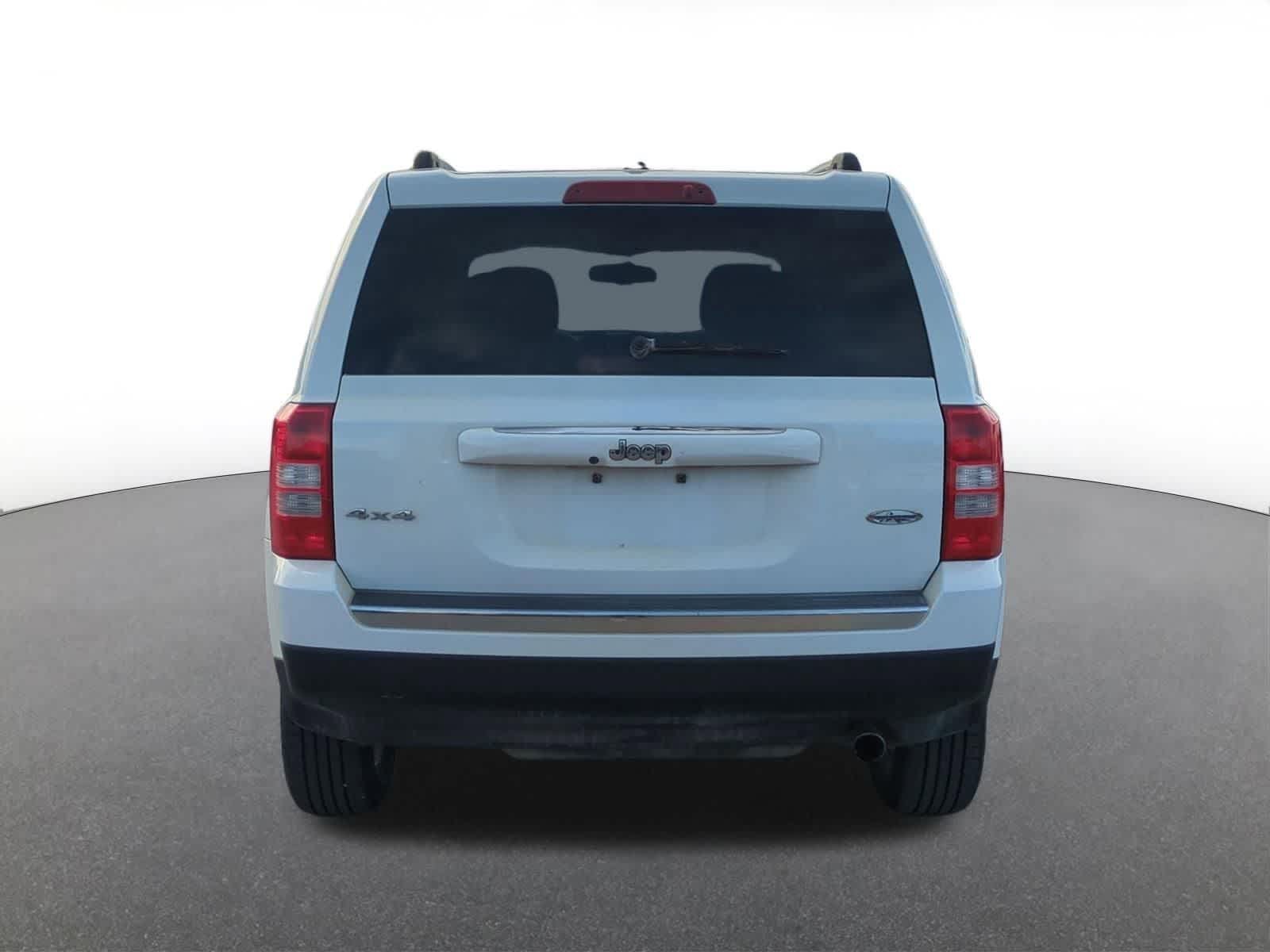 Thumbnail: 2016 Jeep Patriot - 5