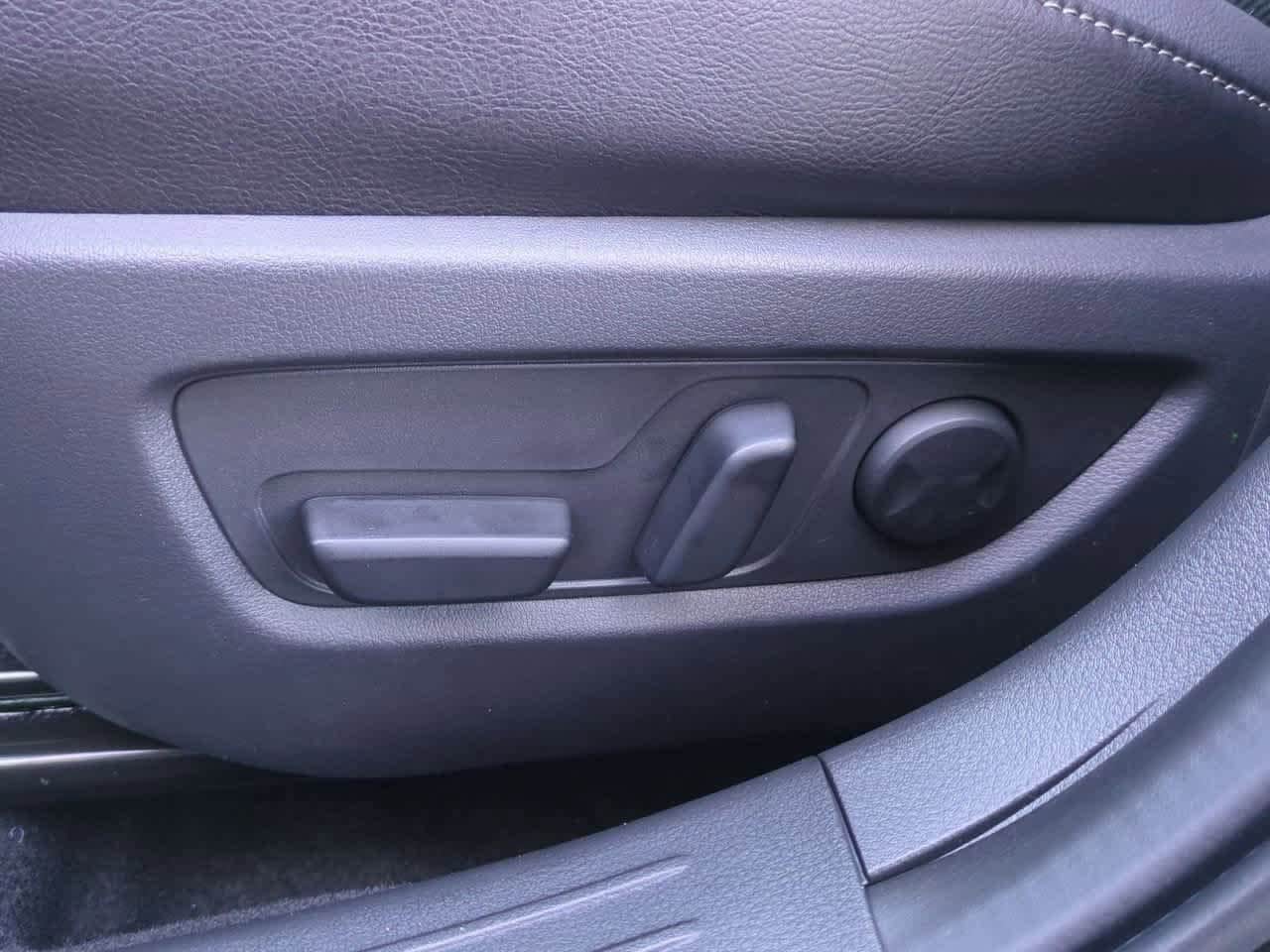 Thumbnail: 2026 Mazda CX-50 - 15