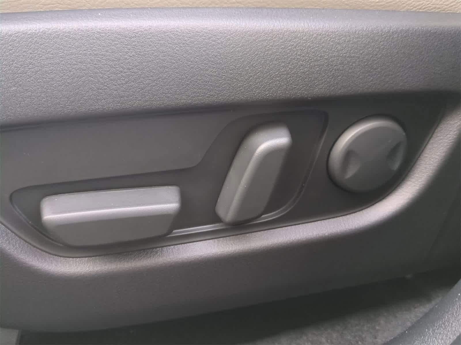 Thumbnail: 2026 Mazda CX-90 - 16