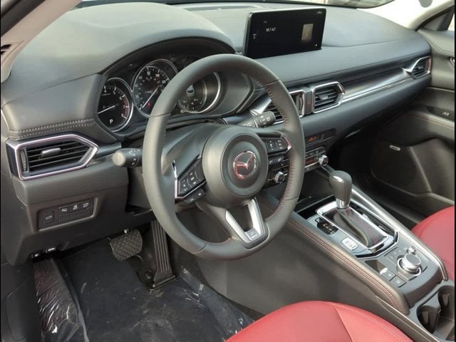 2025 Mazda CX-5 S Carbon Edition 2