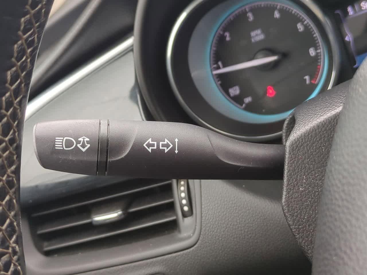 Thumbnail: 2017 Buick Envision - 25