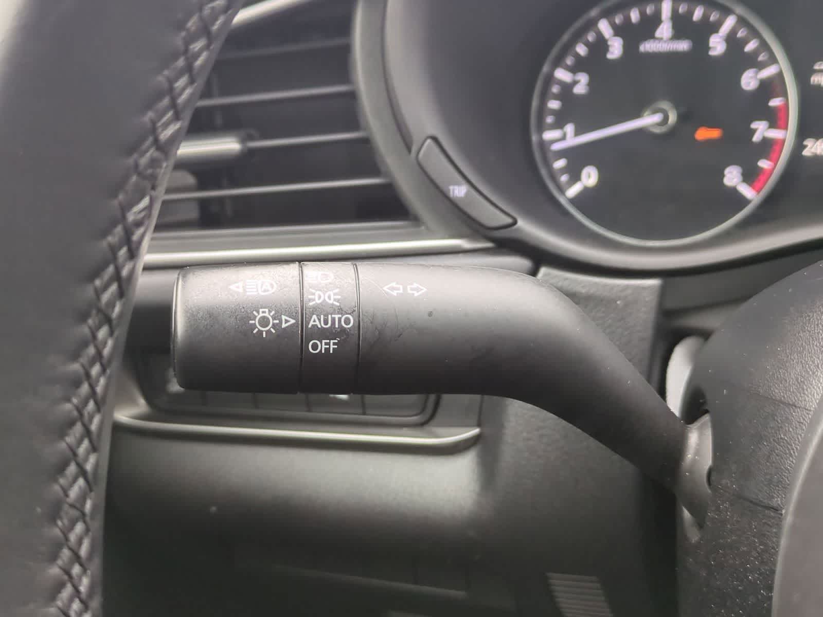 Thumbnail: 2023 Mazda CX-30 - 25