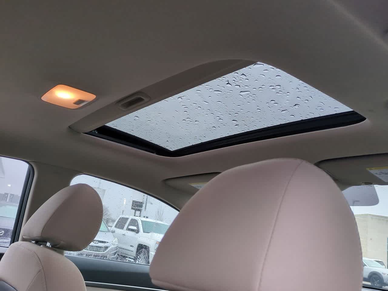 Thumbnail: 2017 Hyundai Elantra - 21