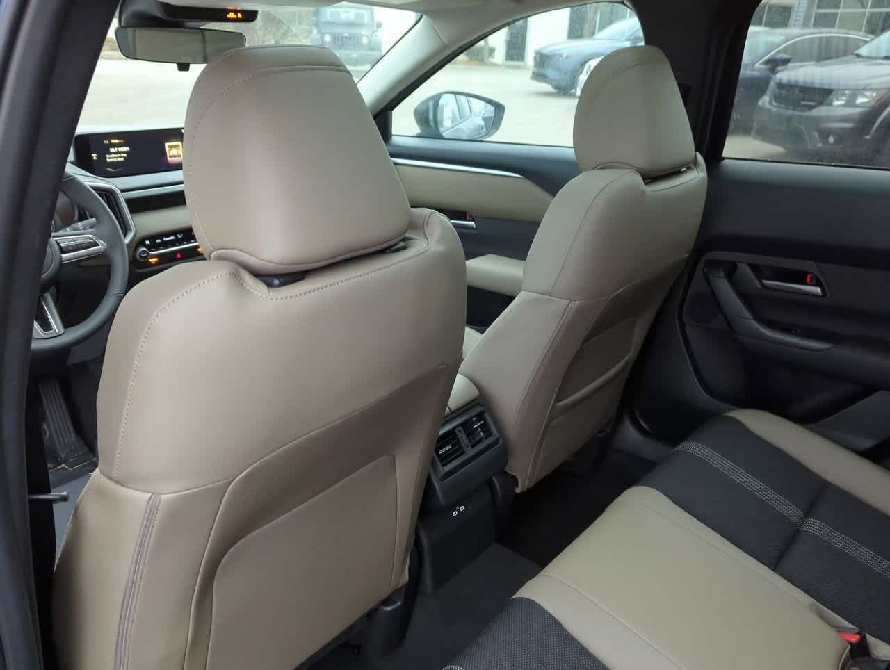 Thumbnail: 2025 Mazda CX-50 - 16