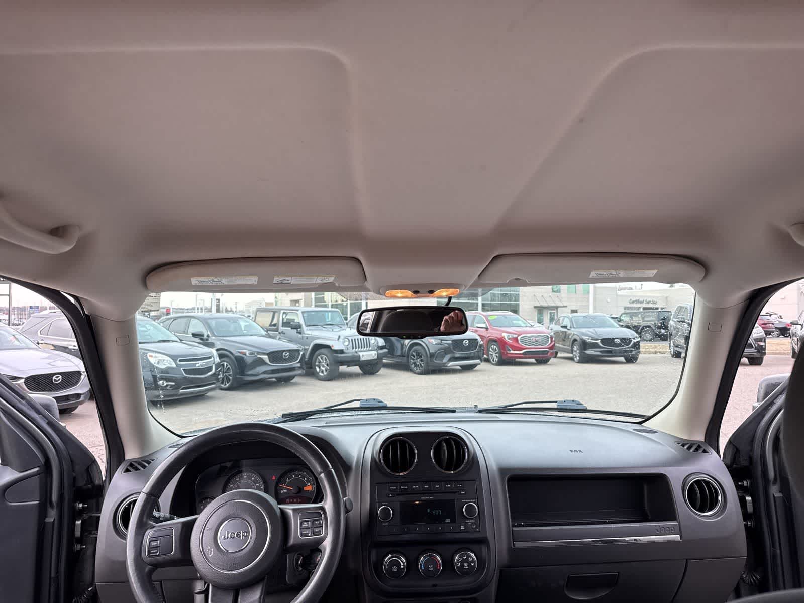 Thumbnail: 2014 Jeep Patriot - 18