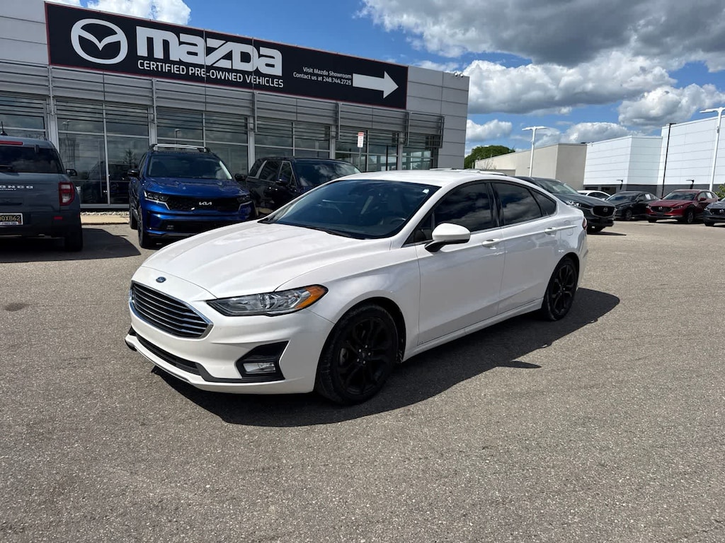 Used 2020 Ford Fusion SE Sedan