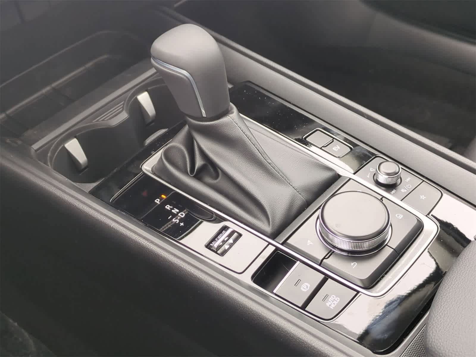 Thumbnail: 2026 Mazda CX-50 - 32