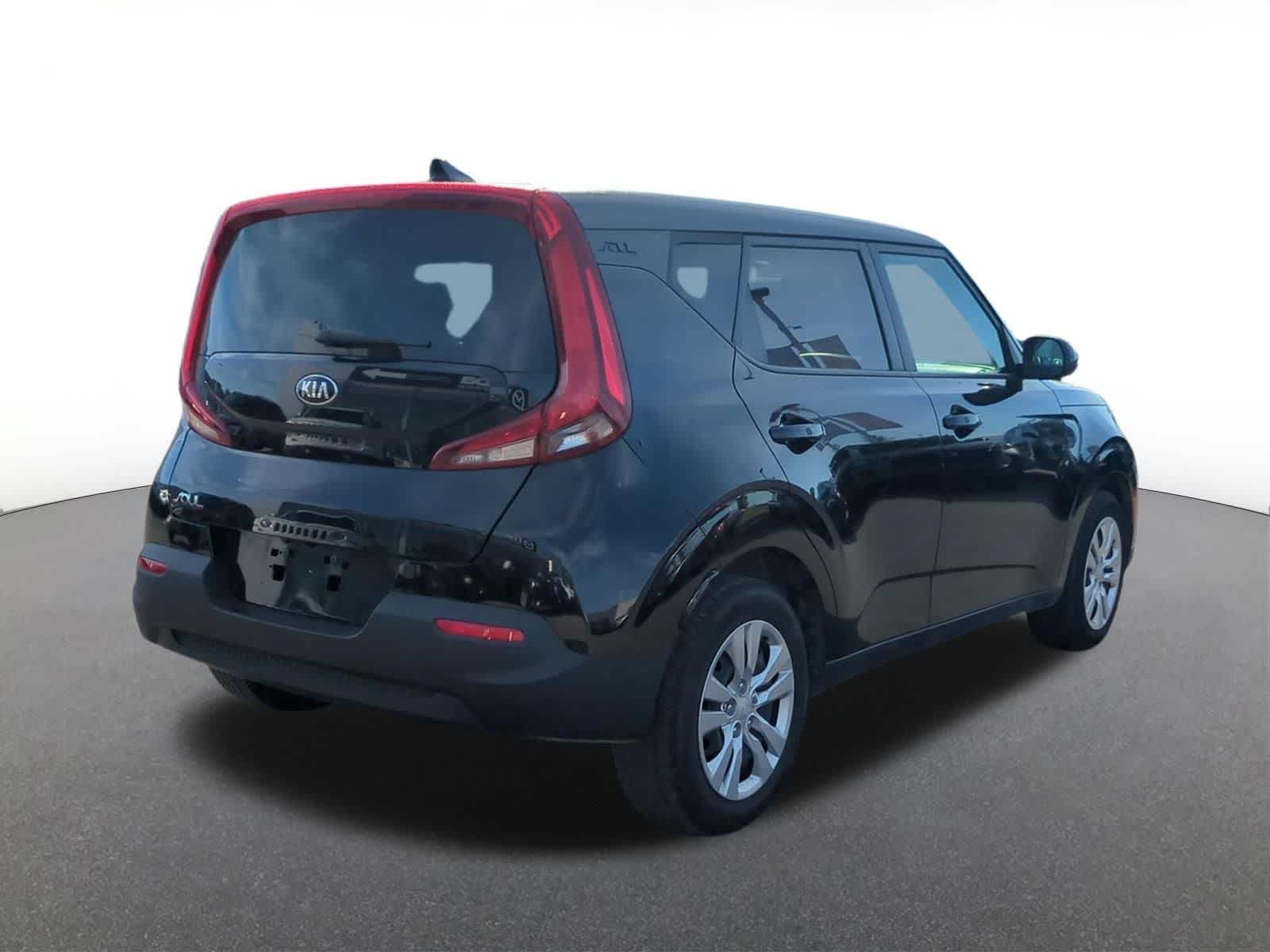 2021 Kia Soul LX - Photo 6