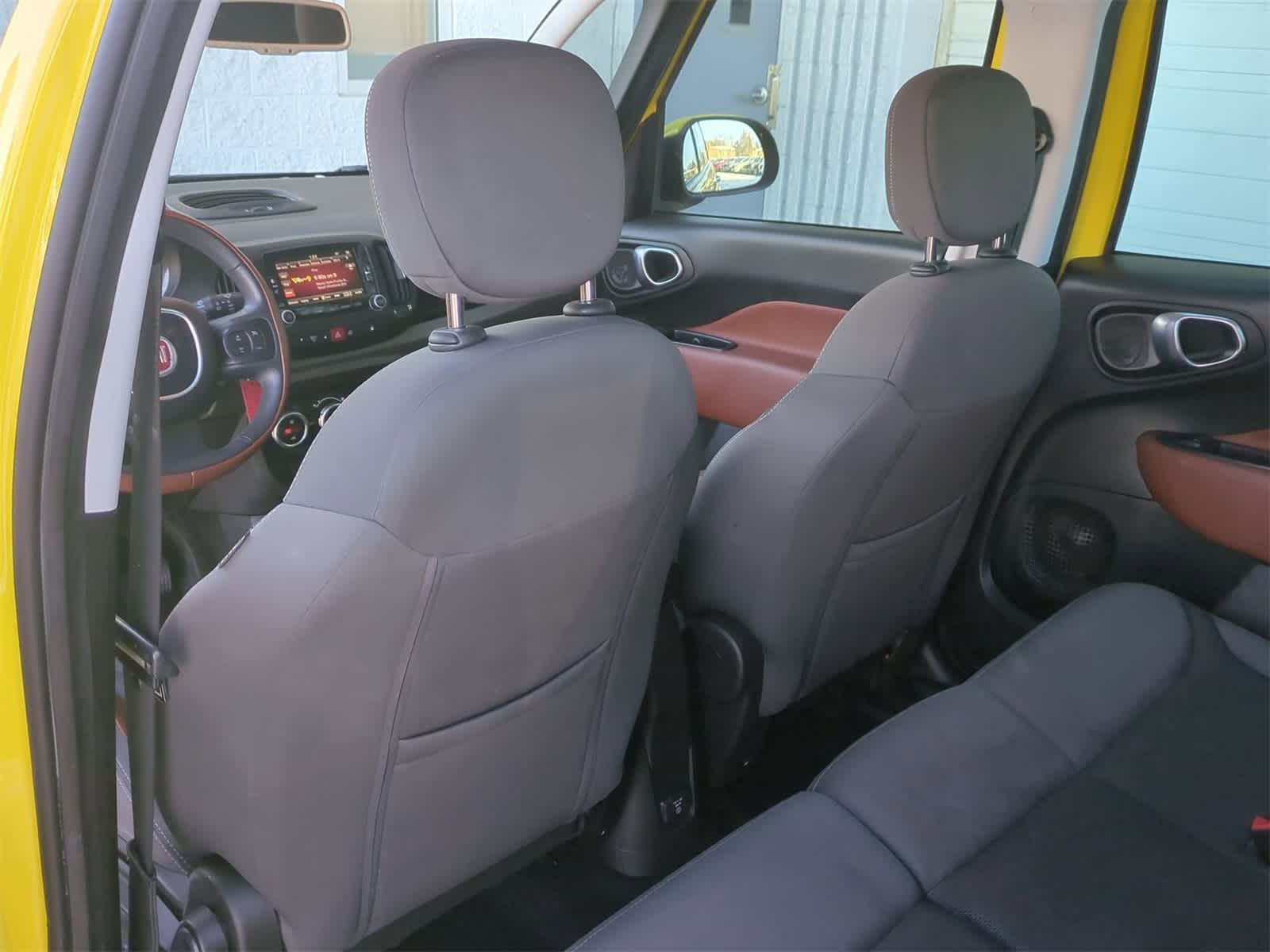 Thumbnail: 2014 Fiat 500L - 17