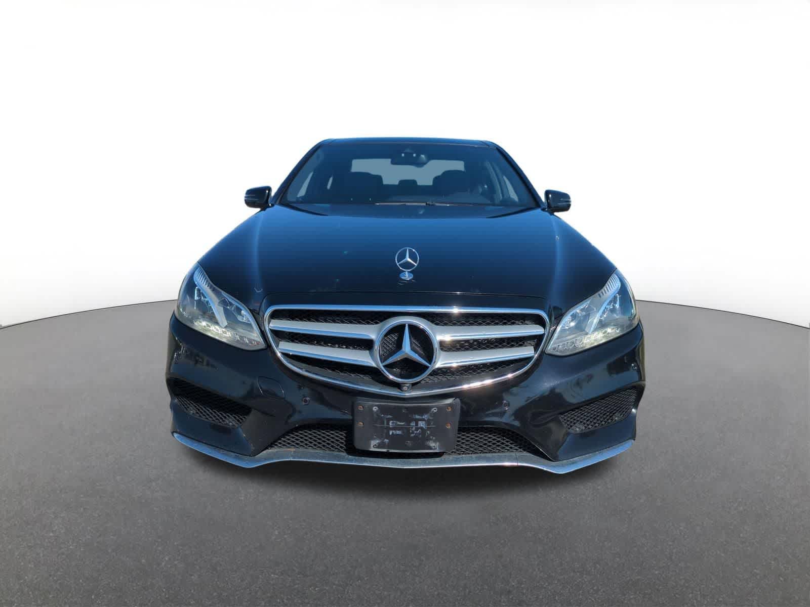 Thumbnail: 2014 Mercedes-Benz E-Class - 9