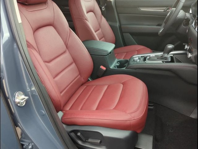 Thumbnail: 2025 Mazda CX-5 - 21