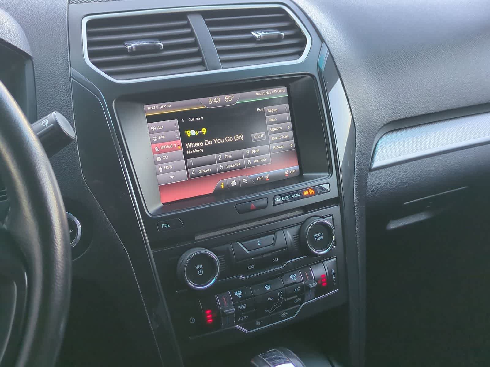 Thumbnail: 2016 Ford Explorer - 31