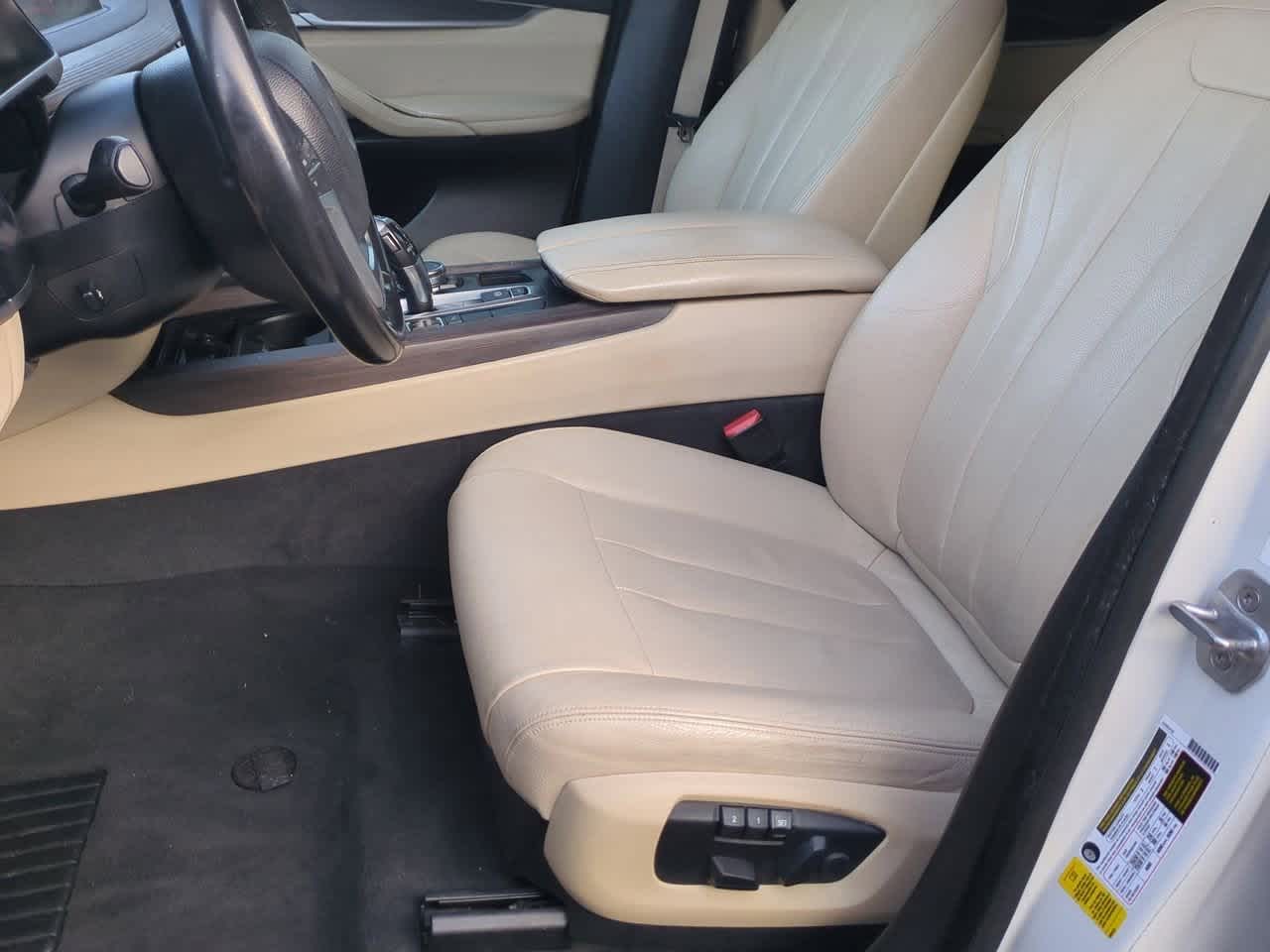 Thumbnail: 2016 BMW X5 - 15