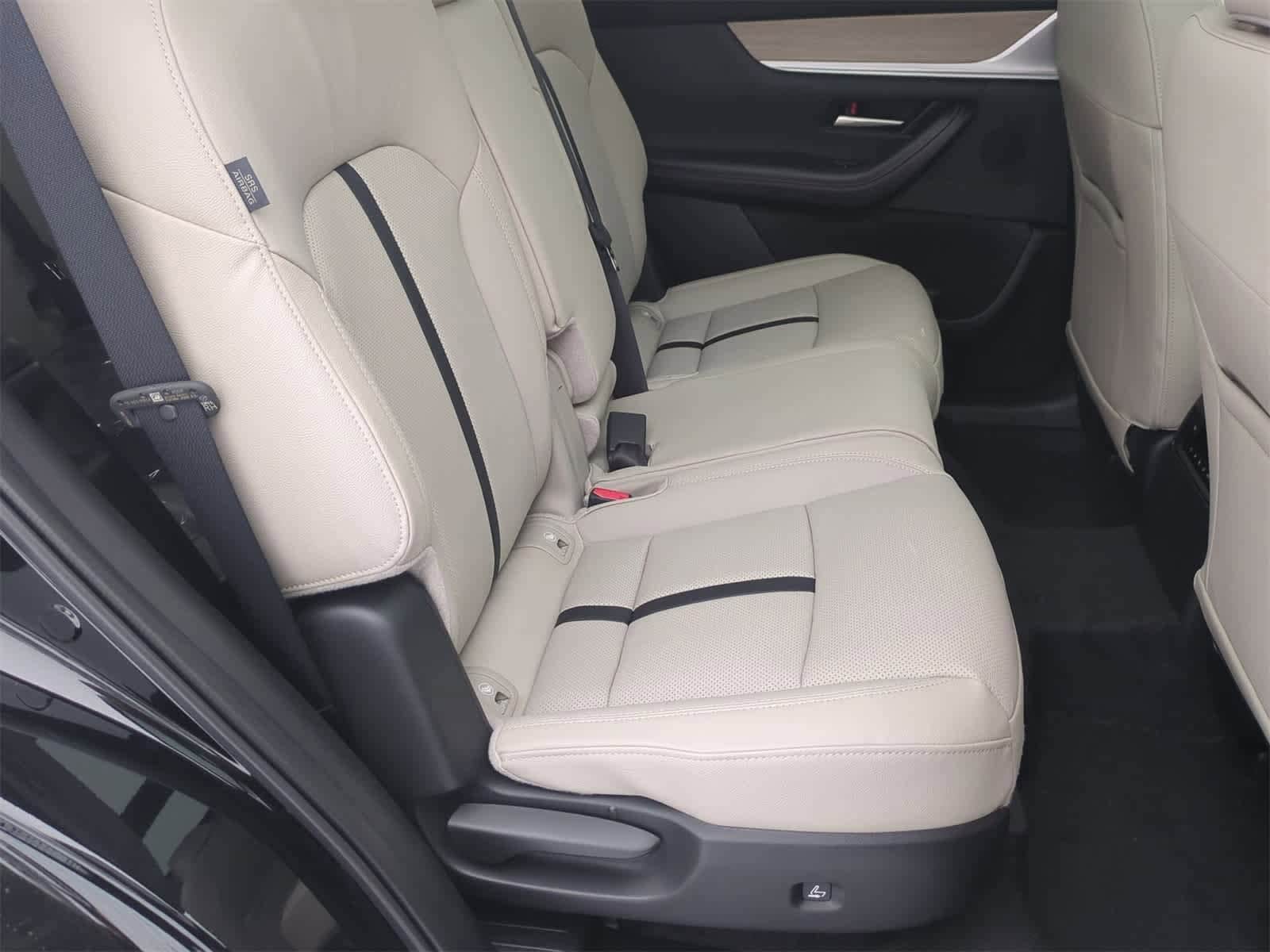 Thumbnail: 2026 Mazda CX-90 - 20